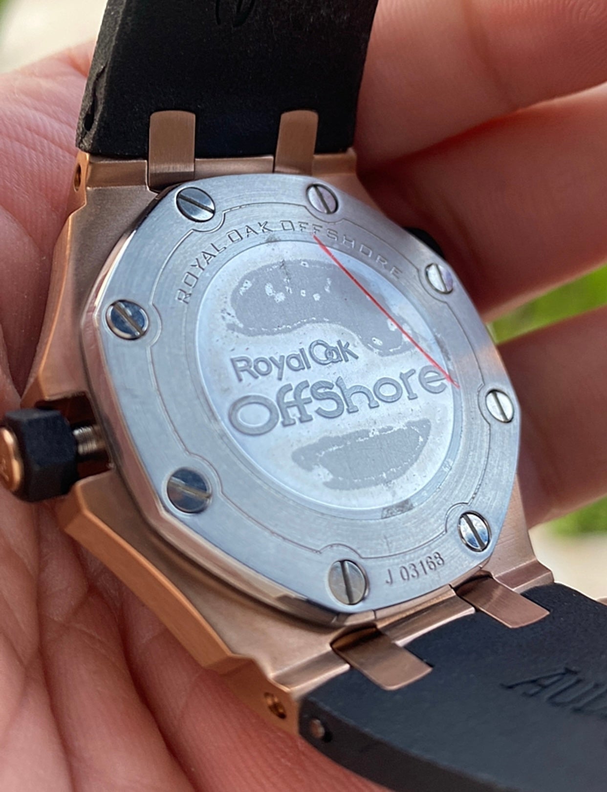 AP offshore 42 mm - اوف شور كلون طبق الأصل - قطعة واحدةاسود و روز جولد  (AP 2)