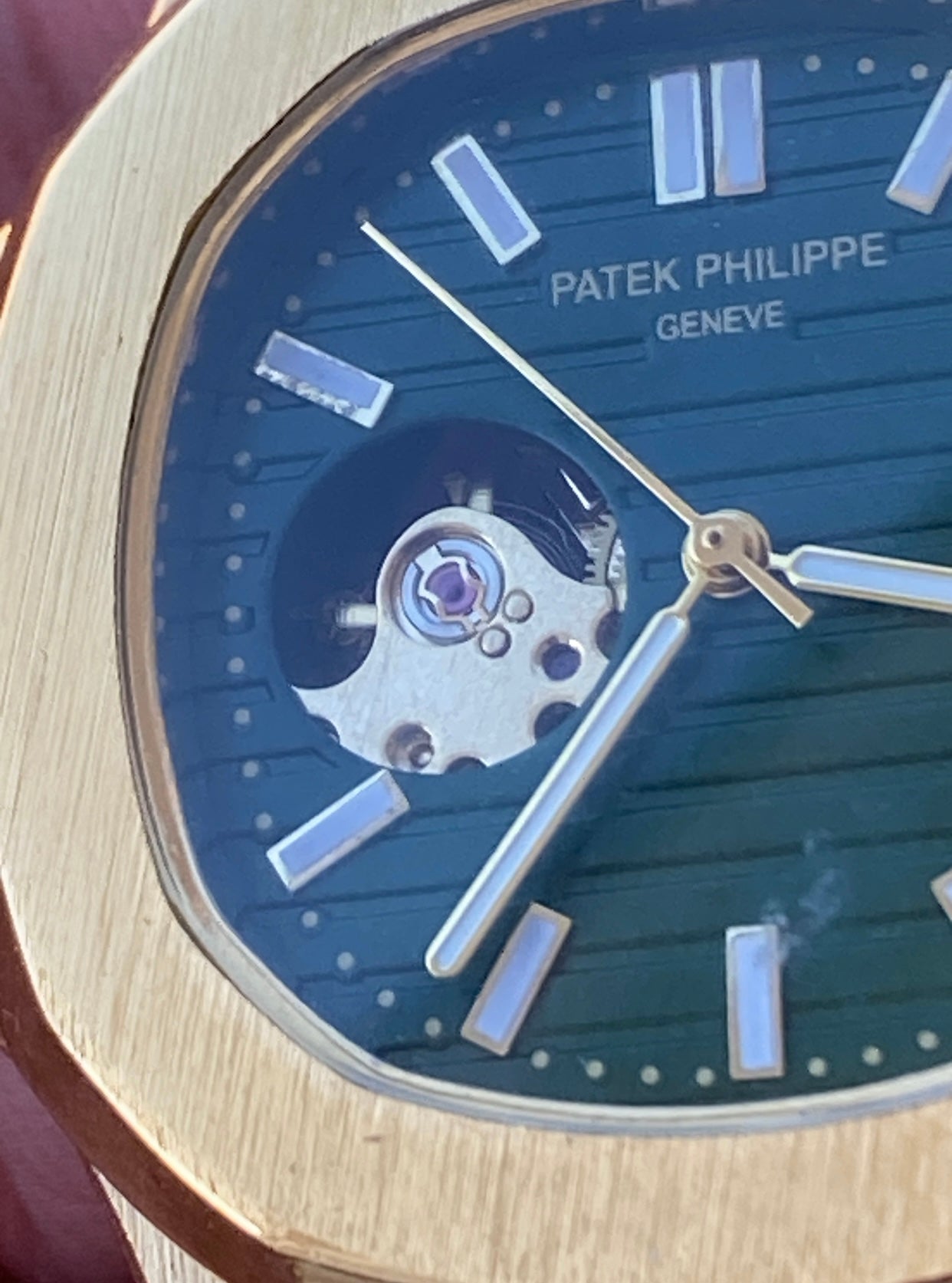 باتيك فيليب ذهبي داخل اخضر مستعمل  اصدار ٢٠١٠  40 mm
