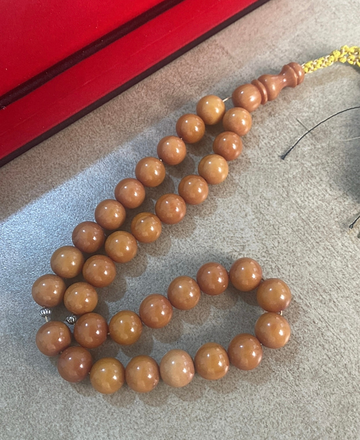 سبحة سندلوس حجر قديم اكثر من 20 سنة sS48