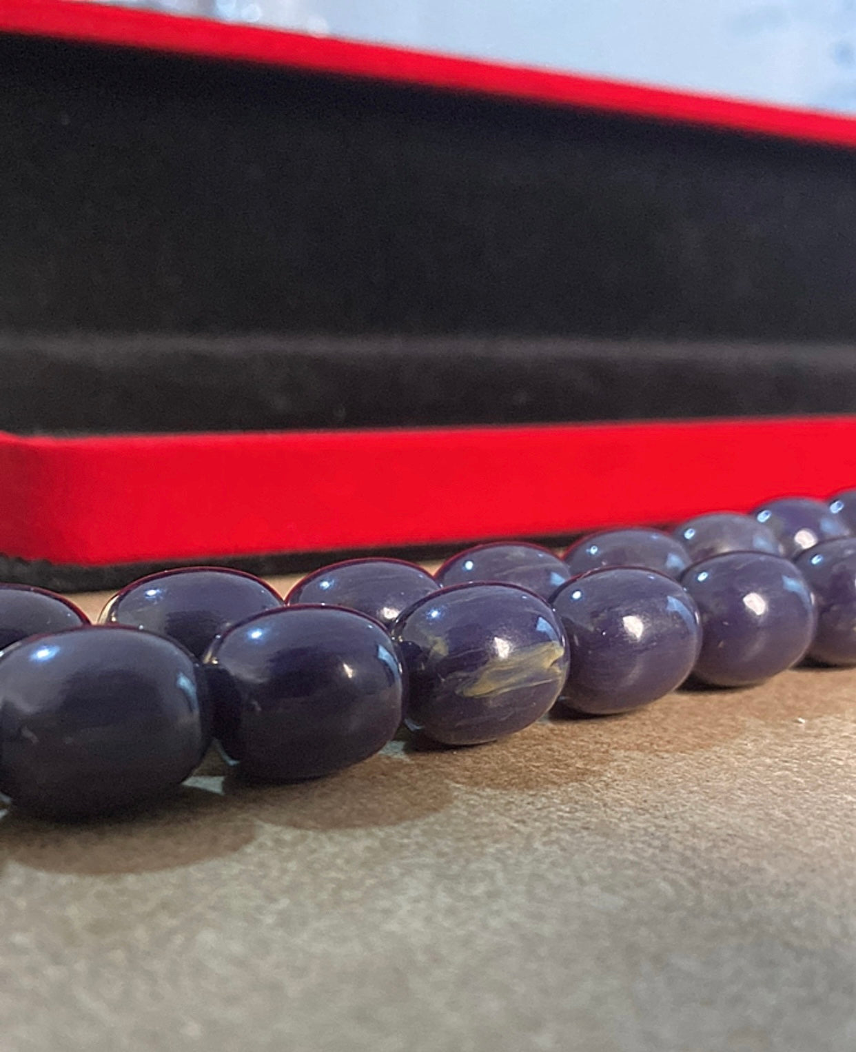 سبحة سندلوس قديم اكثر من ٢٠ سنة - سندلوس نقي متوفر قطعة واحدة S33