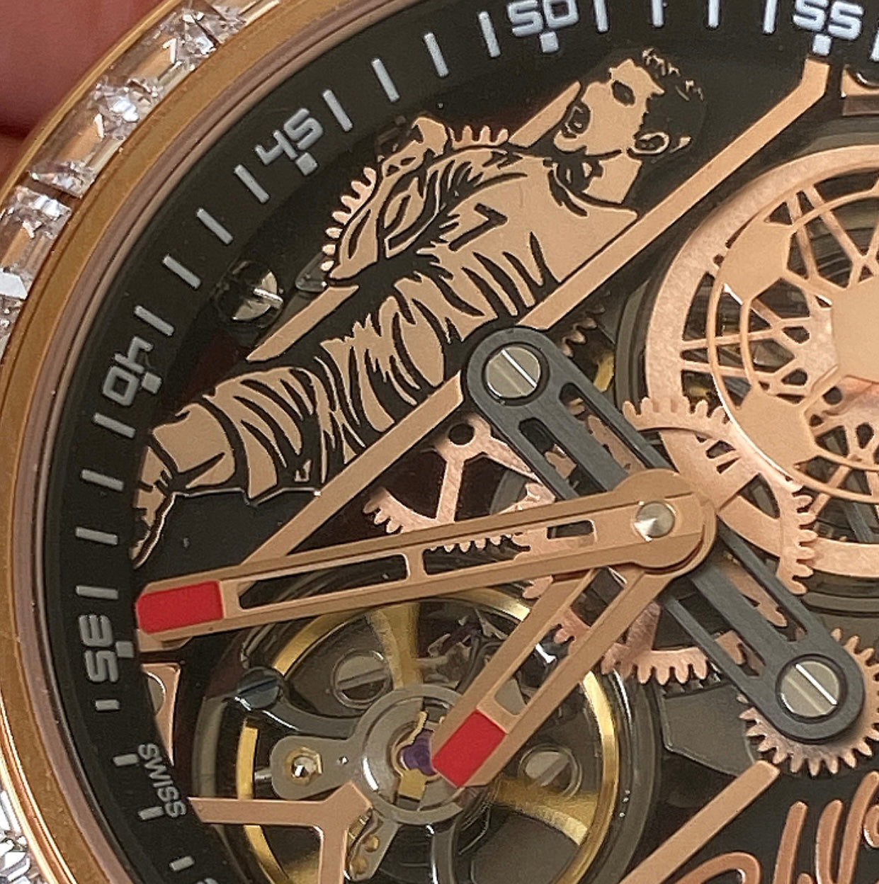 (السعر بالدينار الأردني 550 / كلين مطابقة للأصلية )Jacob & Co CR7