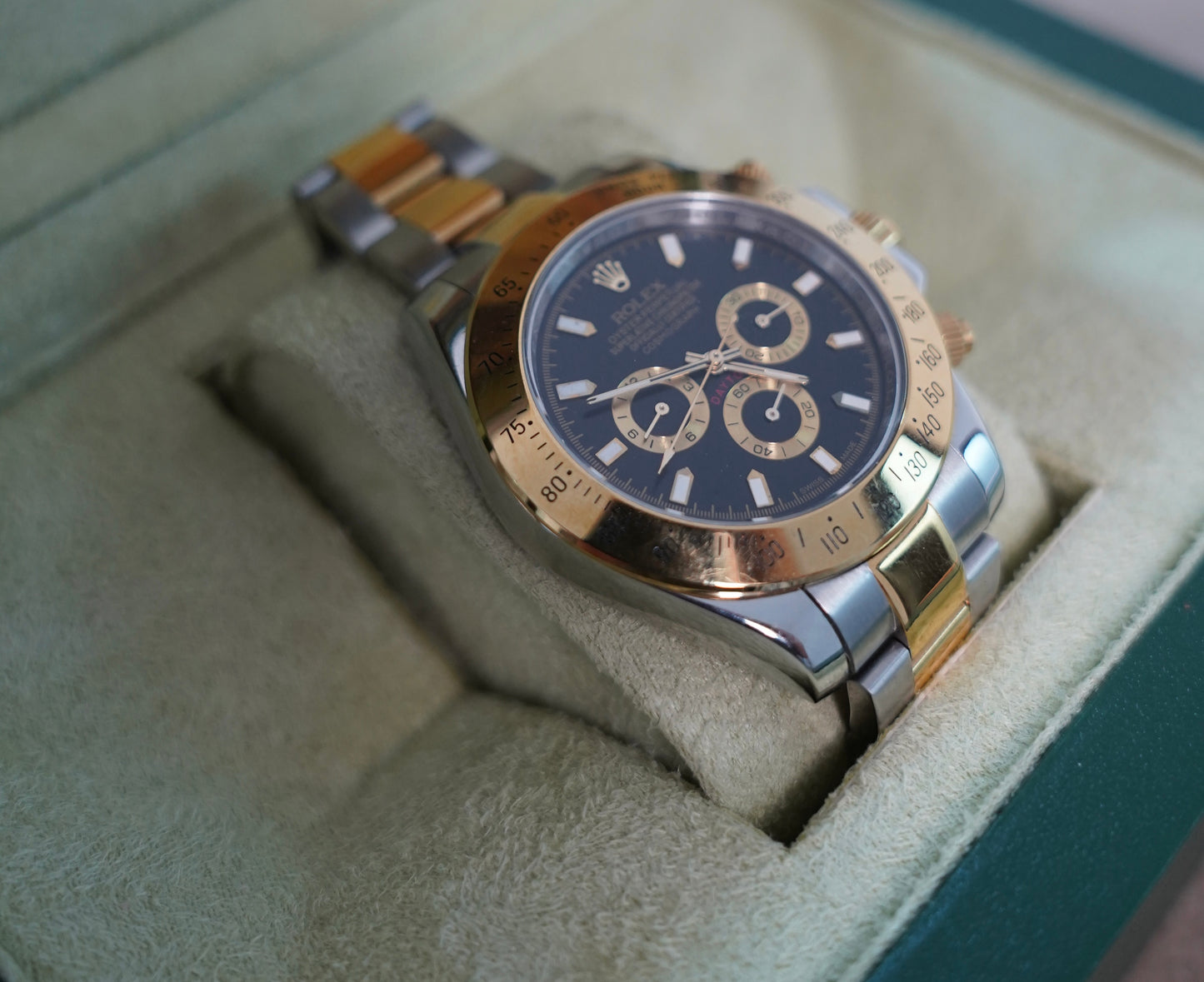 Rolex Cosmograph Daytona Yellow Gold & Black 40 mm