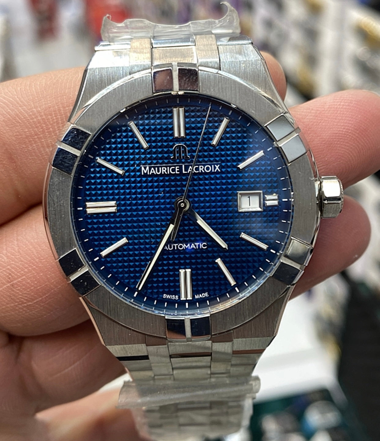 Maurice Lacroix Aikon - كلين تايتل قطعة واحدة