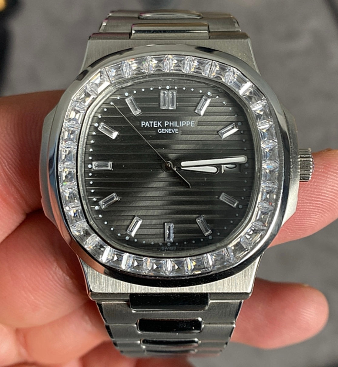 PATEK PHILIPPE RUBY - باتيك فيليب جرين روبي حبة وحدة فقط