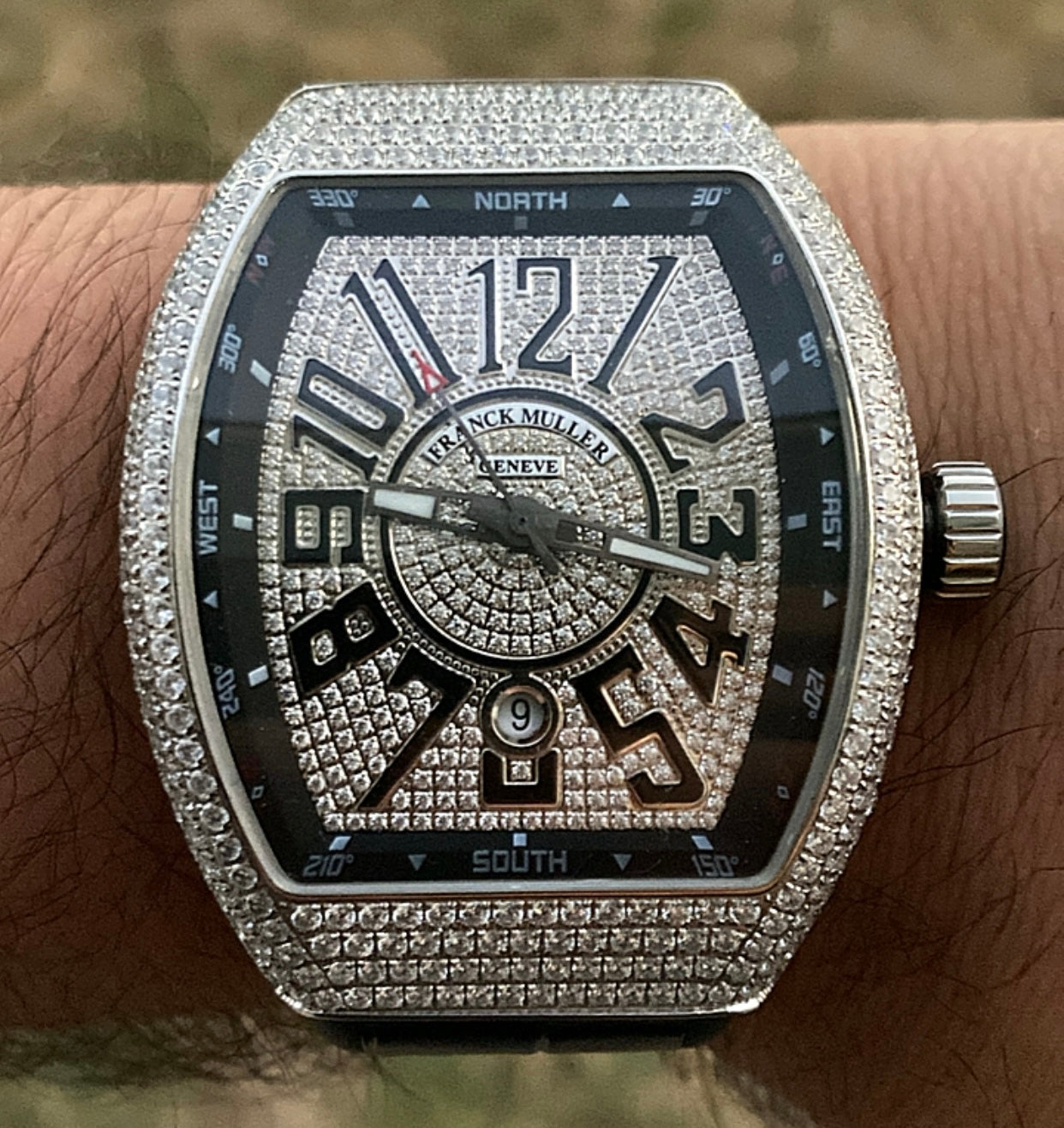 فرانك مولر كلين طبق الاصل (السعر بالاردني 500دينار واصلة لعمان)