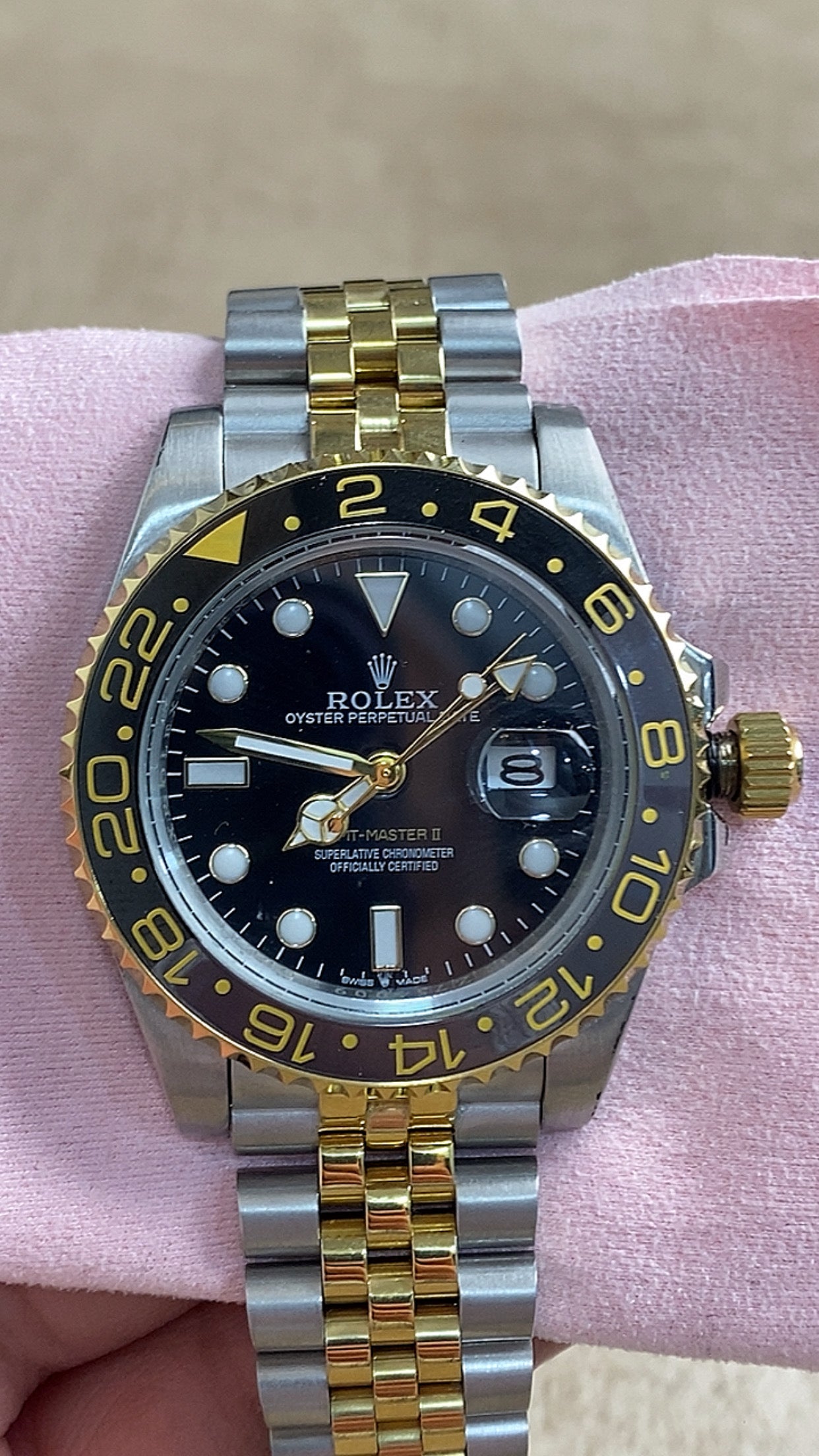 43 mm رولكس ياخت ماستر اصدار محدود ذهبي