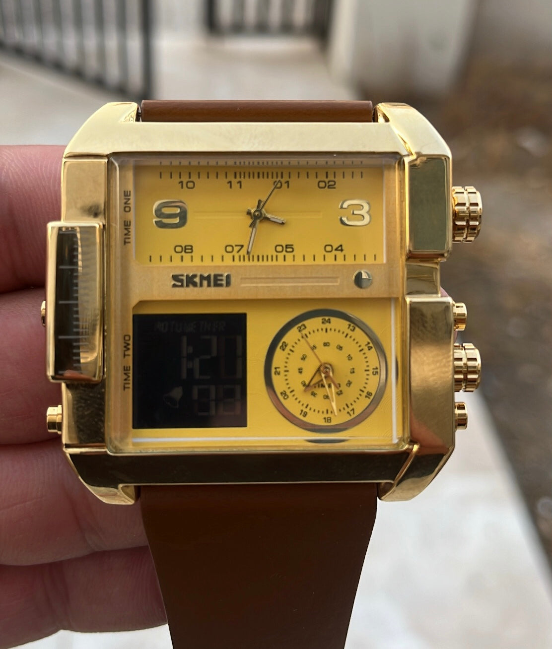 ساعه سكيمي اثريه اصليه اصدار ١٩٨٩ - وارد كويت