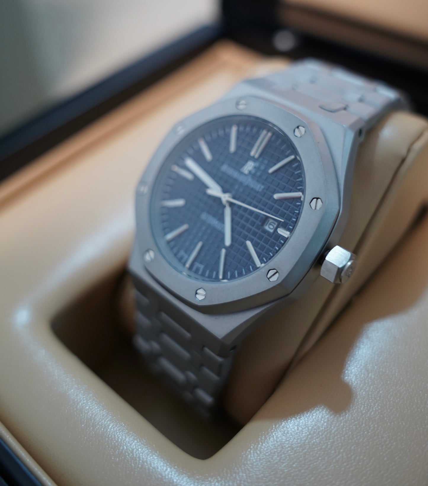 AP ROyal Oak 41 mm  - رويال اوك او سوبر كواليتي