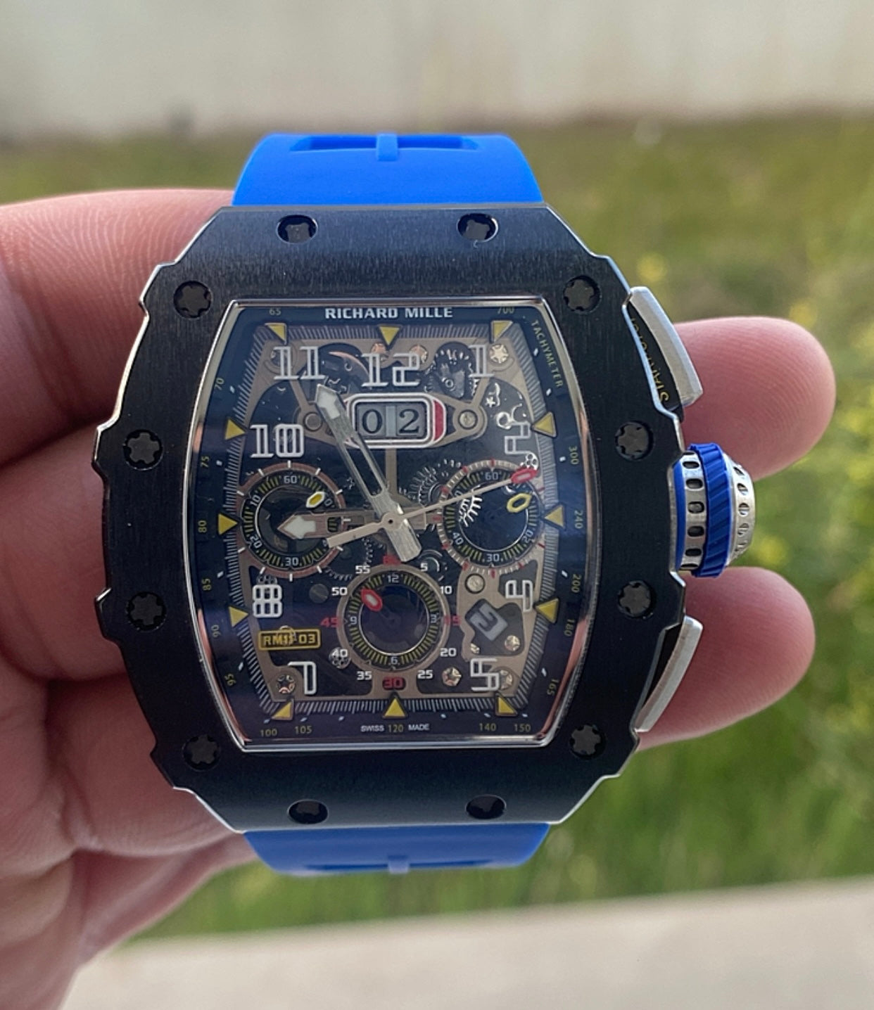 richard mille 11  السعر مليون و ٣٠٠ الف رفيال نادال