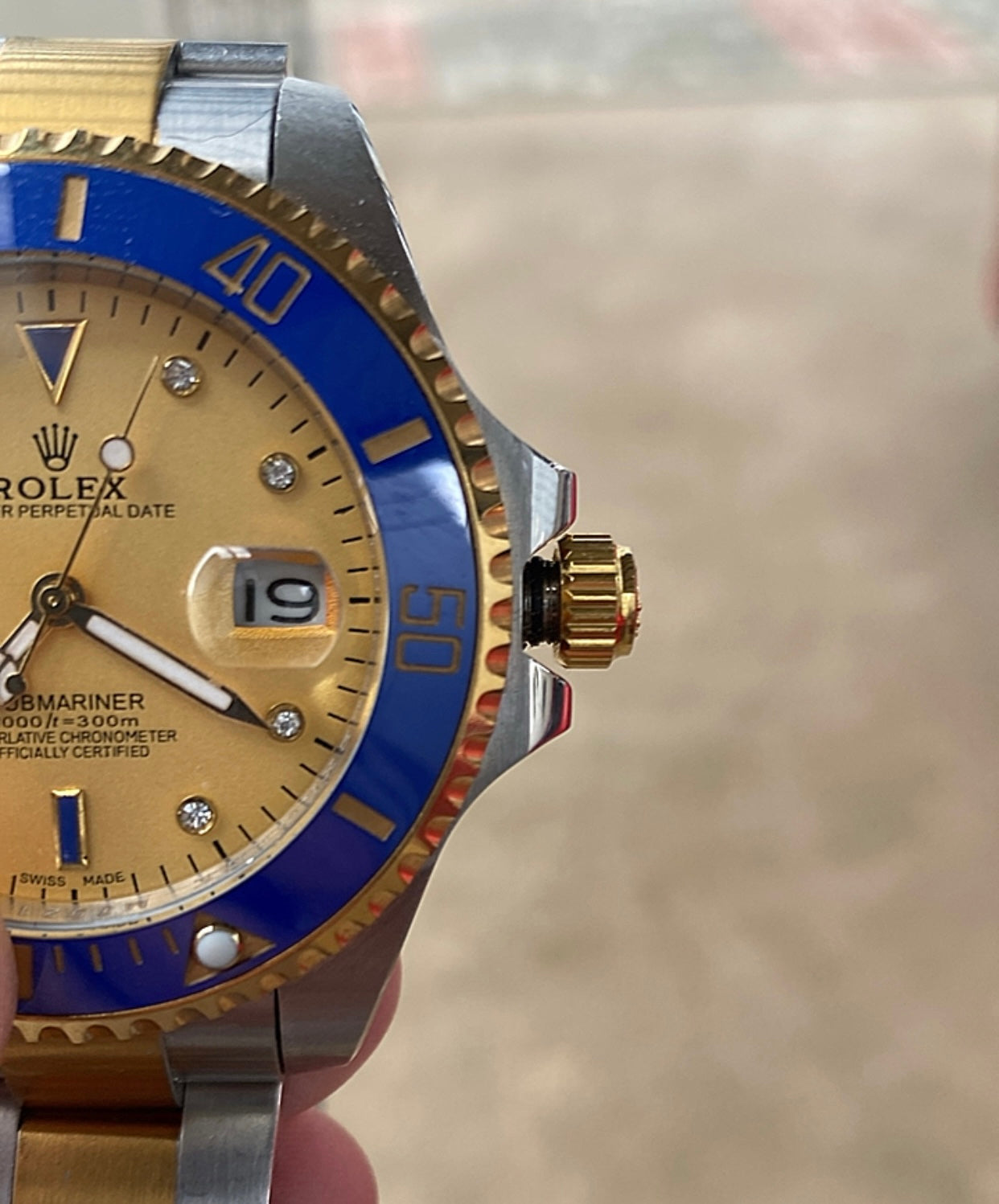 41 mm رولكس ساب مارينر اصدار نادر - ازرق و ذهبي