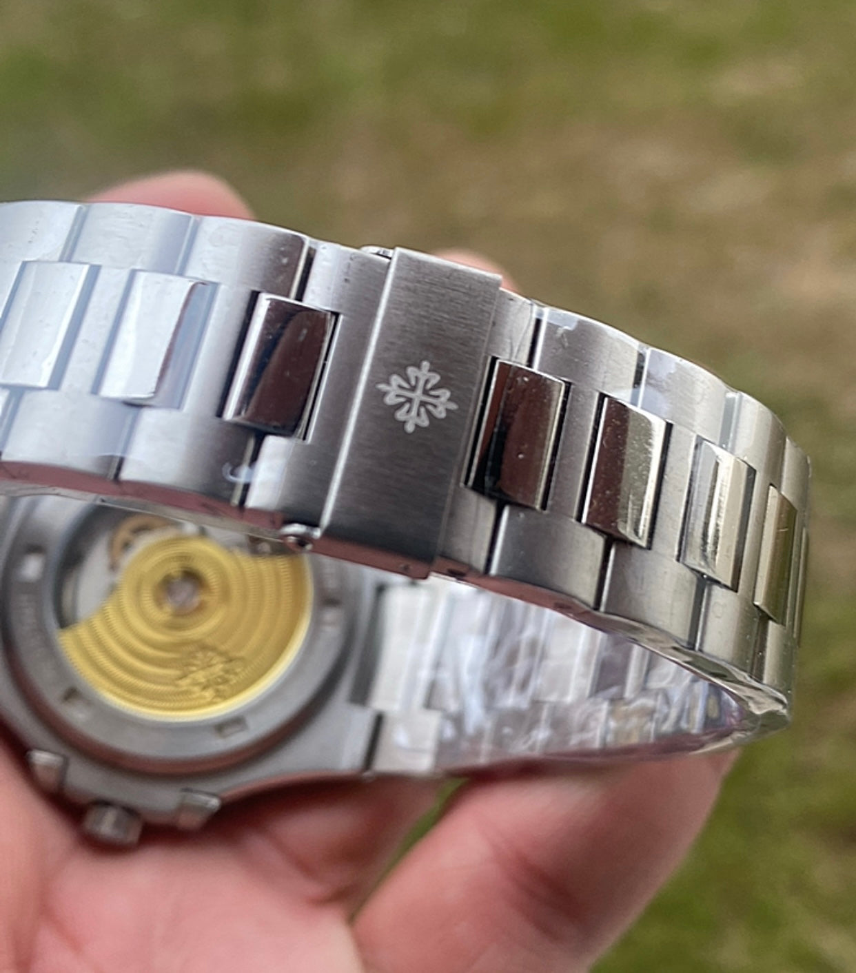 40.5 mm باتيك فيليب نوتلس كرونوجراف مينا ابيض  -   -كلين