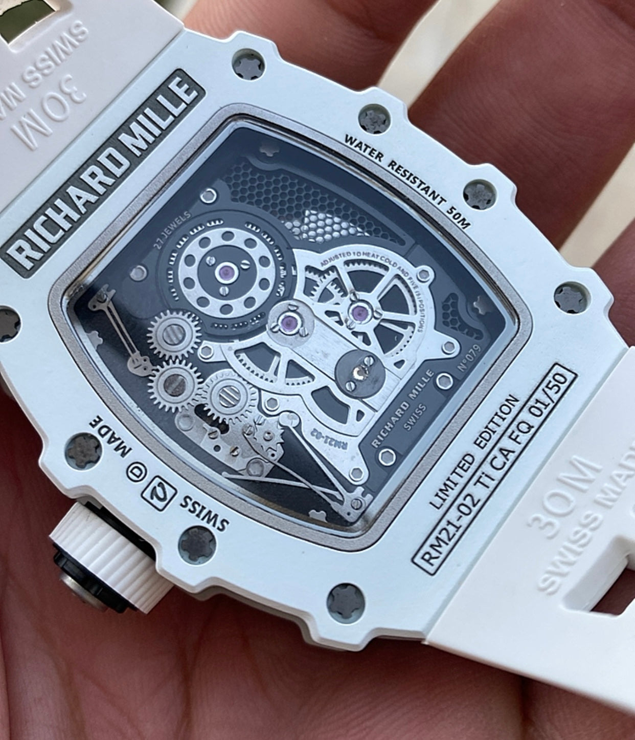 RM-21-02 Limited - حبة واحدة طبق الأصل ويا وقمها السلسلي المحدود