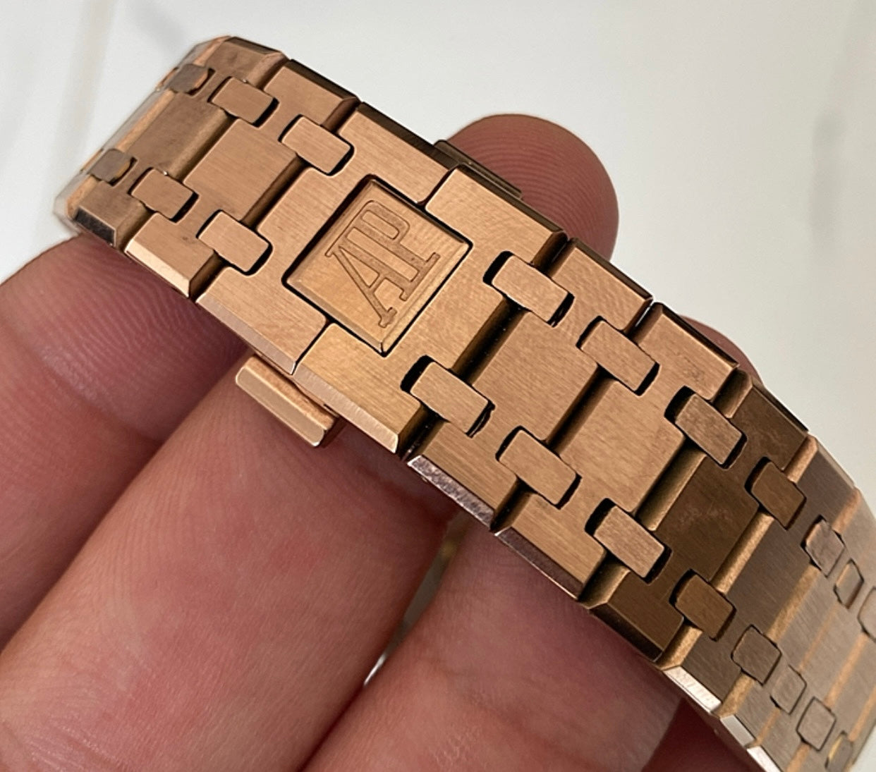 AP Perpetual Calendar- قطعة واحدة جراند ماستر