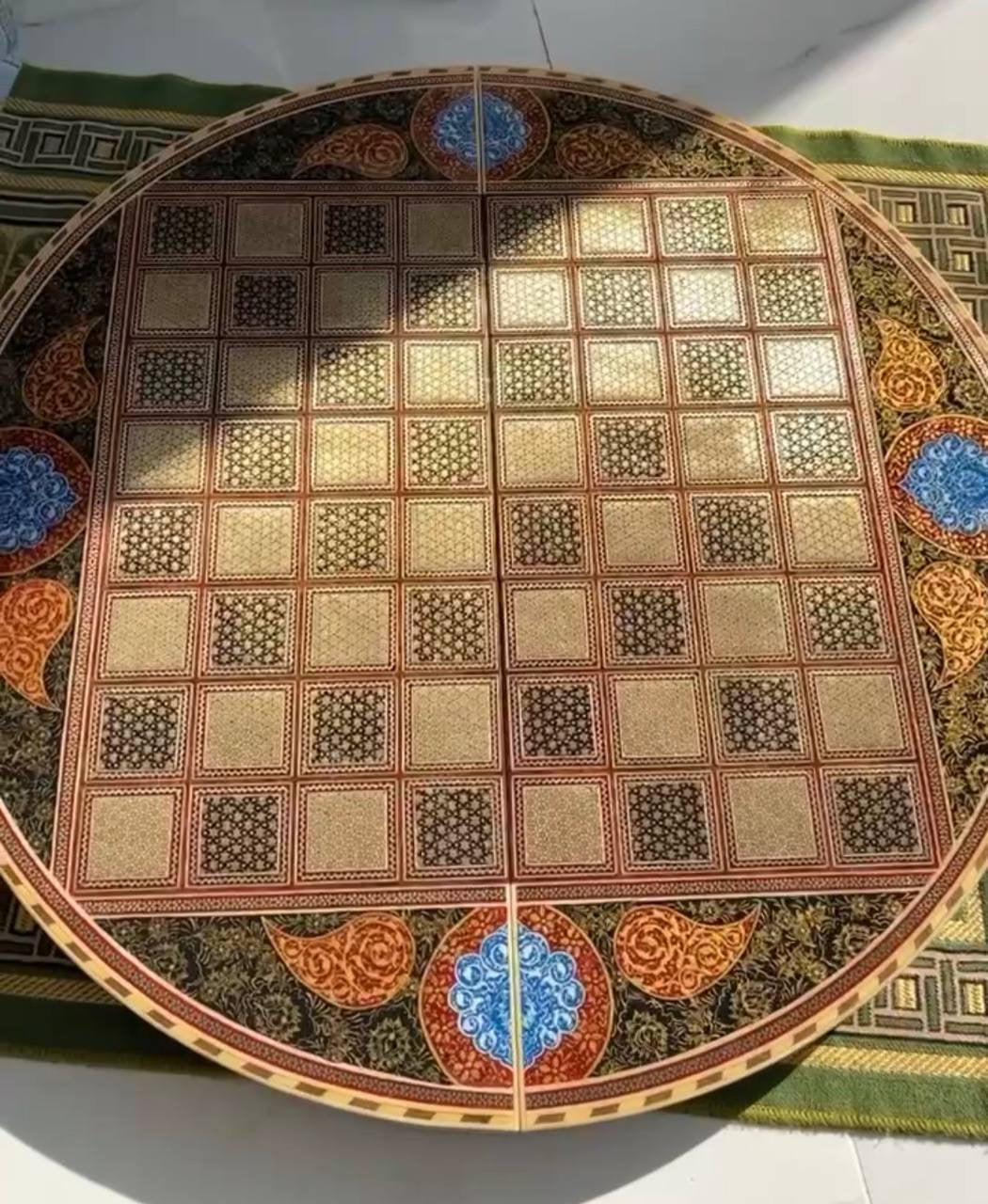 طاولي و شطرنج صناعة يدوية احجار مرمر ، اكبر حجم في العراق( الجنود براص وليس بلاستيك)