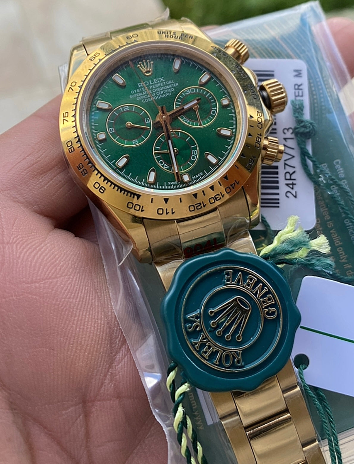 روليكس دايتونا جولد مينا أخضر ٢٠٢٤ - كلين قطعة واحدة