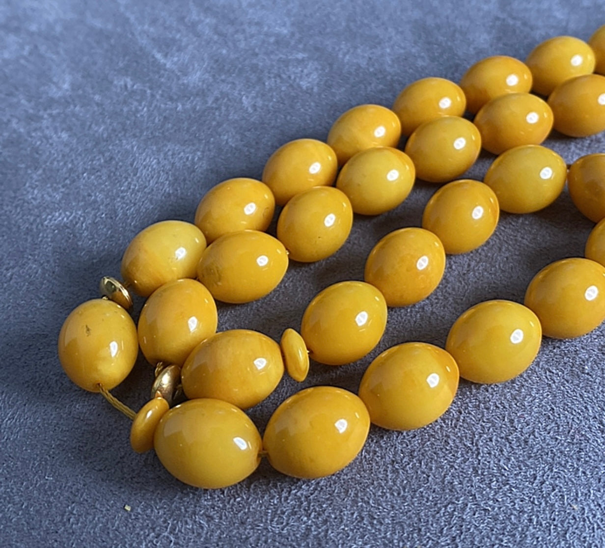 سبحة كهرب ألماني كبس - ذهب صافي عيار ٢١ ( ليس طلاء )