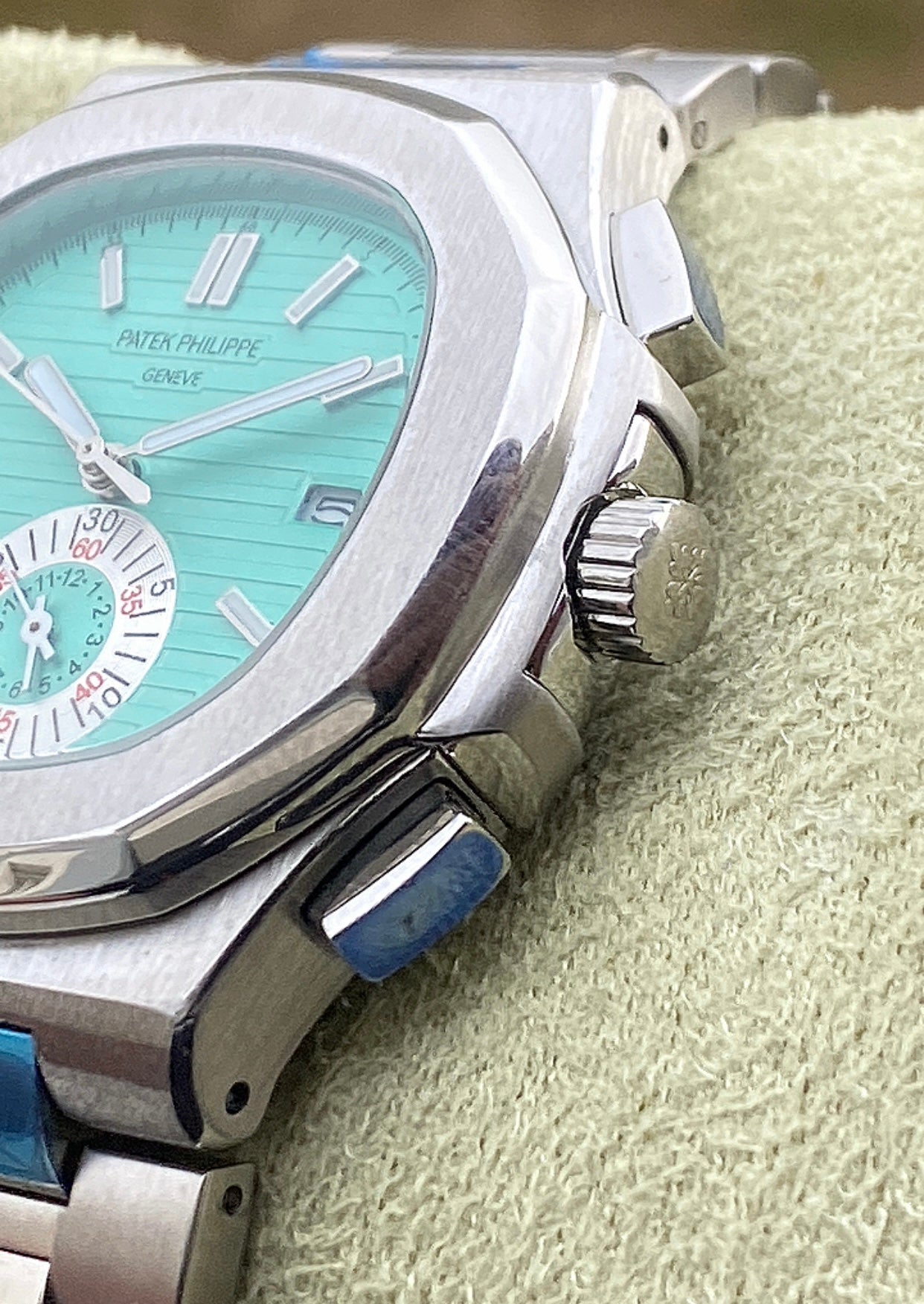 40.5 mm باتيك فيليب نوتلس تيفاني كرونوجراف - كلين