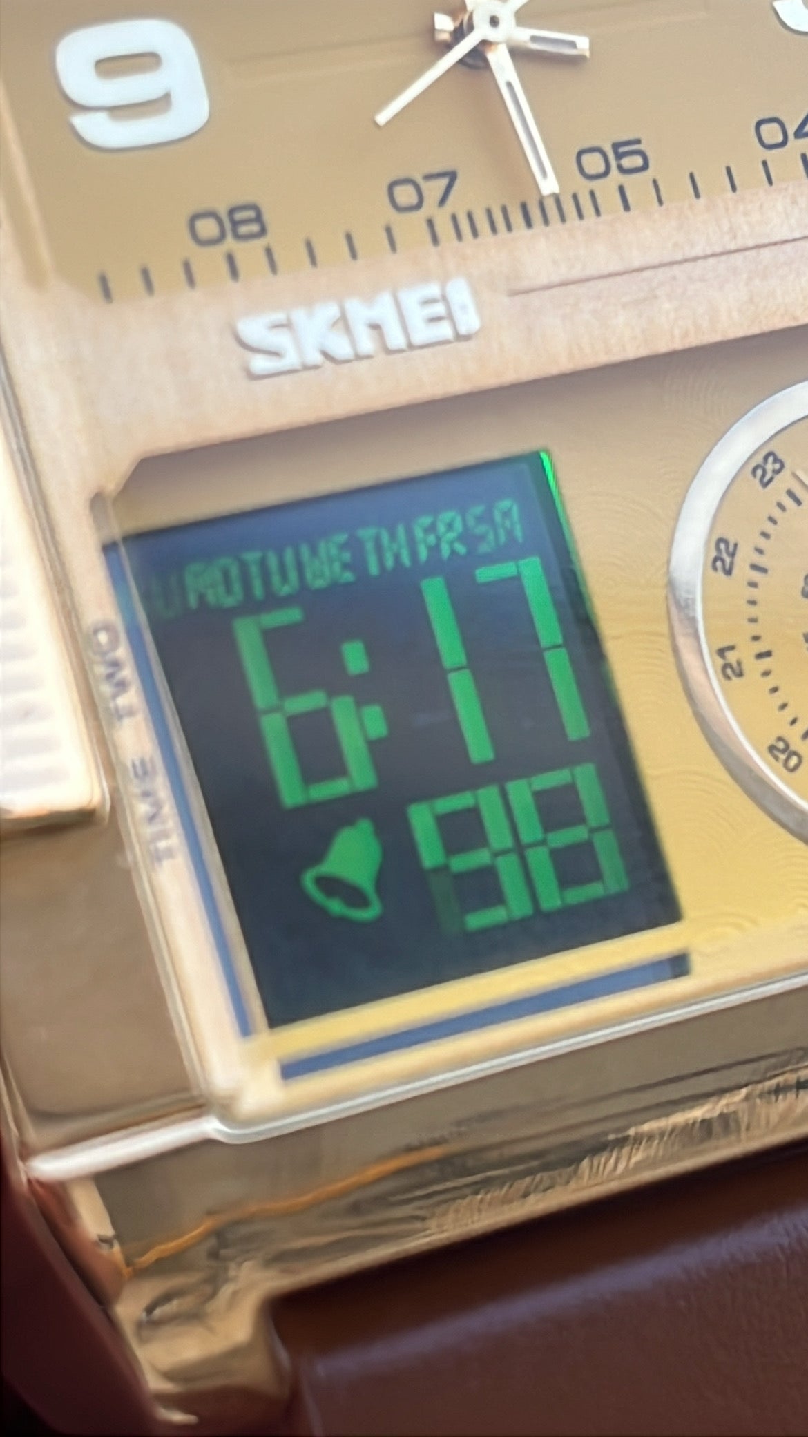 ساعه سكيمي اثريه اصليه اصدار ١٩٨٩ - وارد كويت