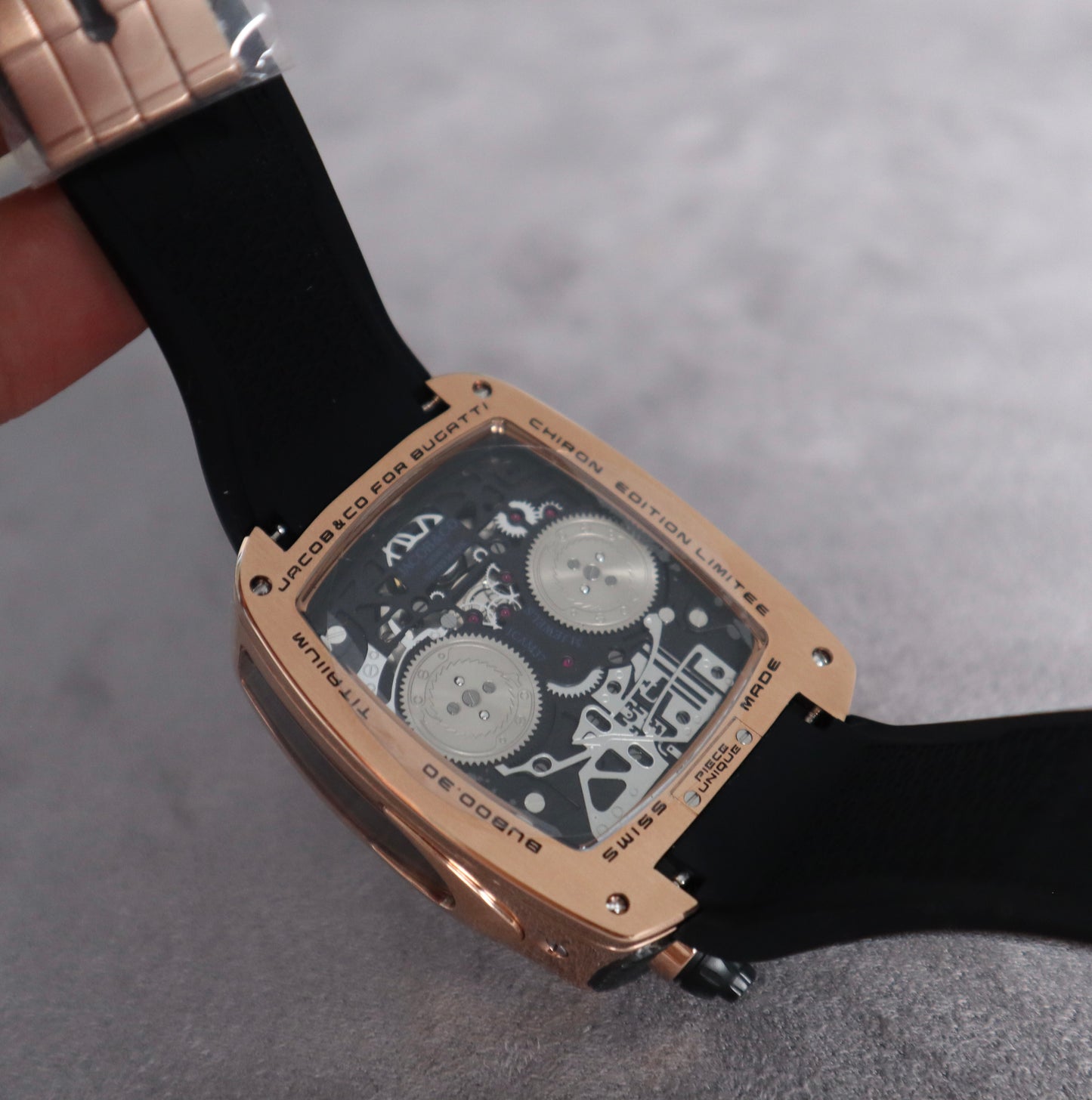 ( السعر بالاردني ٦٣٠ ) jacob & co bugatti chiron - اصدار كاين ماكينة سويسري صناعة يدوية من الداخل صناعة يدوي (Copy)