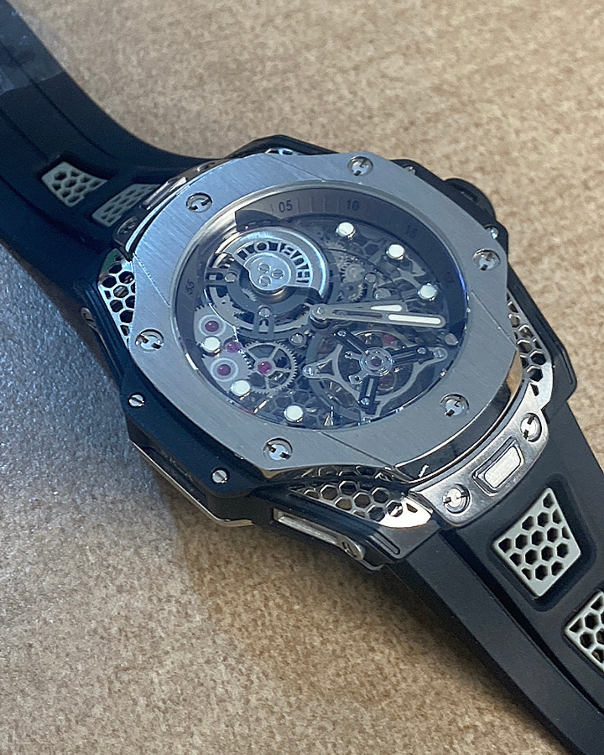 Hublot BigBang 2024 - هابلوت بيج بانج فضي كلون ماستر طبق الاصل