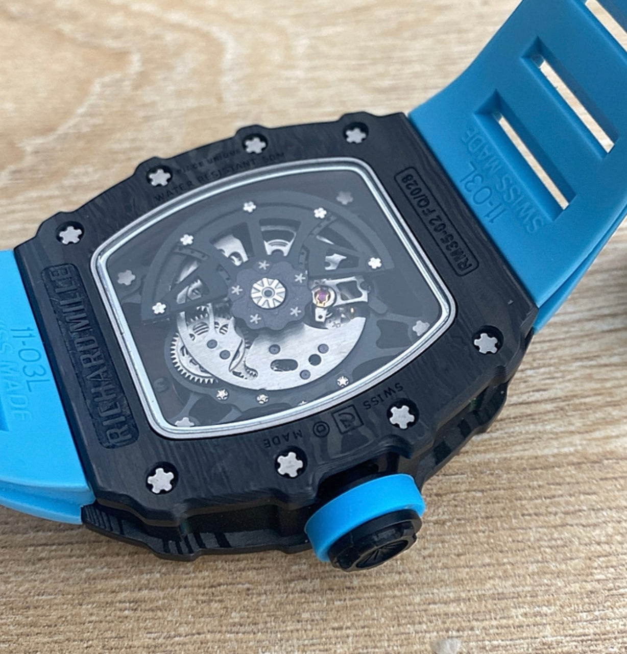 RM - ساعة ريتشارد ميل اصدار ٢٠٢٤ ستراب ازرق بودي سيراميك و كاربون