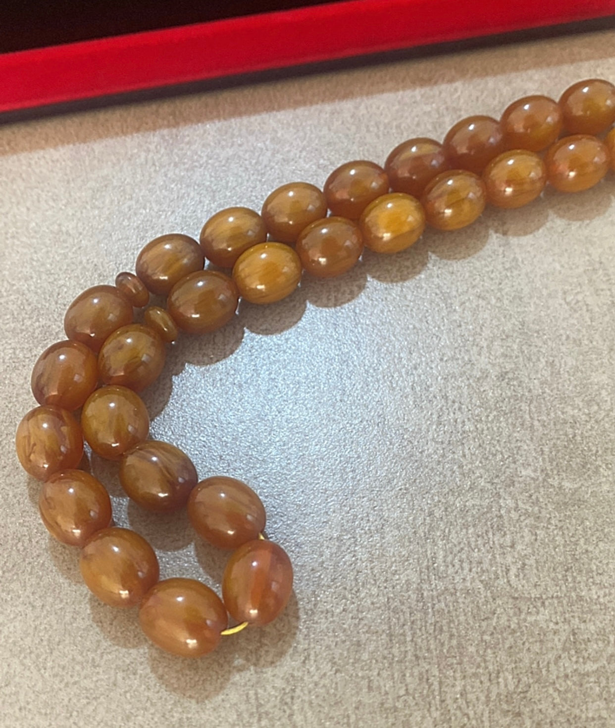 سبحة سندلوس حجر قديم اكثر من 50 سنة s45