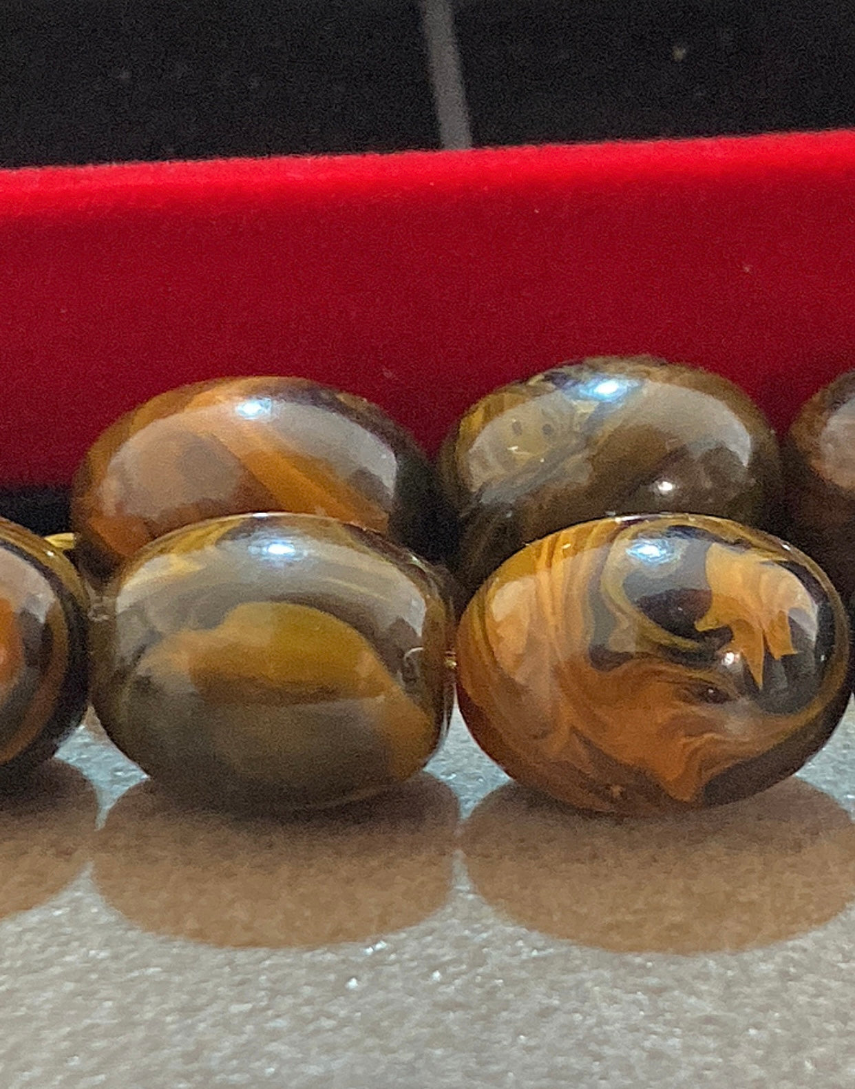 سبحة حجر سندلوس نقي ١٠٠٪  S19- متوفر قطعة واحدة من هذا التصميم