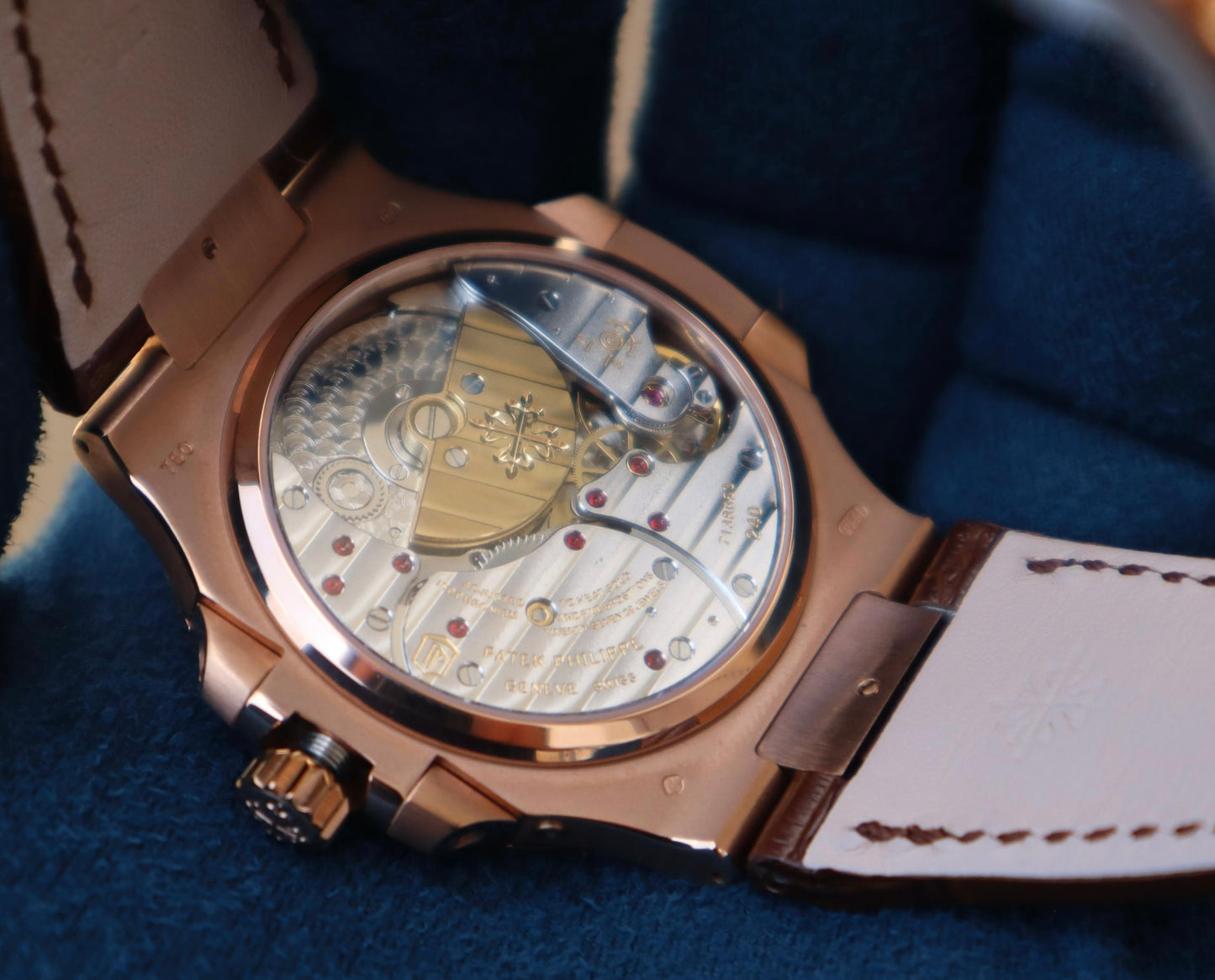 PATEK Philippe 5712 - الساعة كلين طبق الأصل