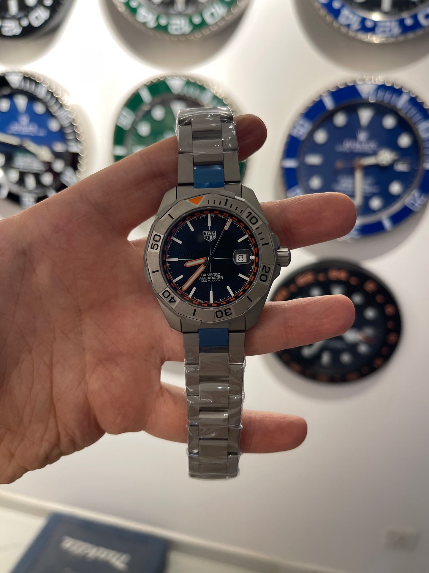 تاغ هيرور فل تيتانيوم الترا فينيش طبق الاصل قطعه واحده