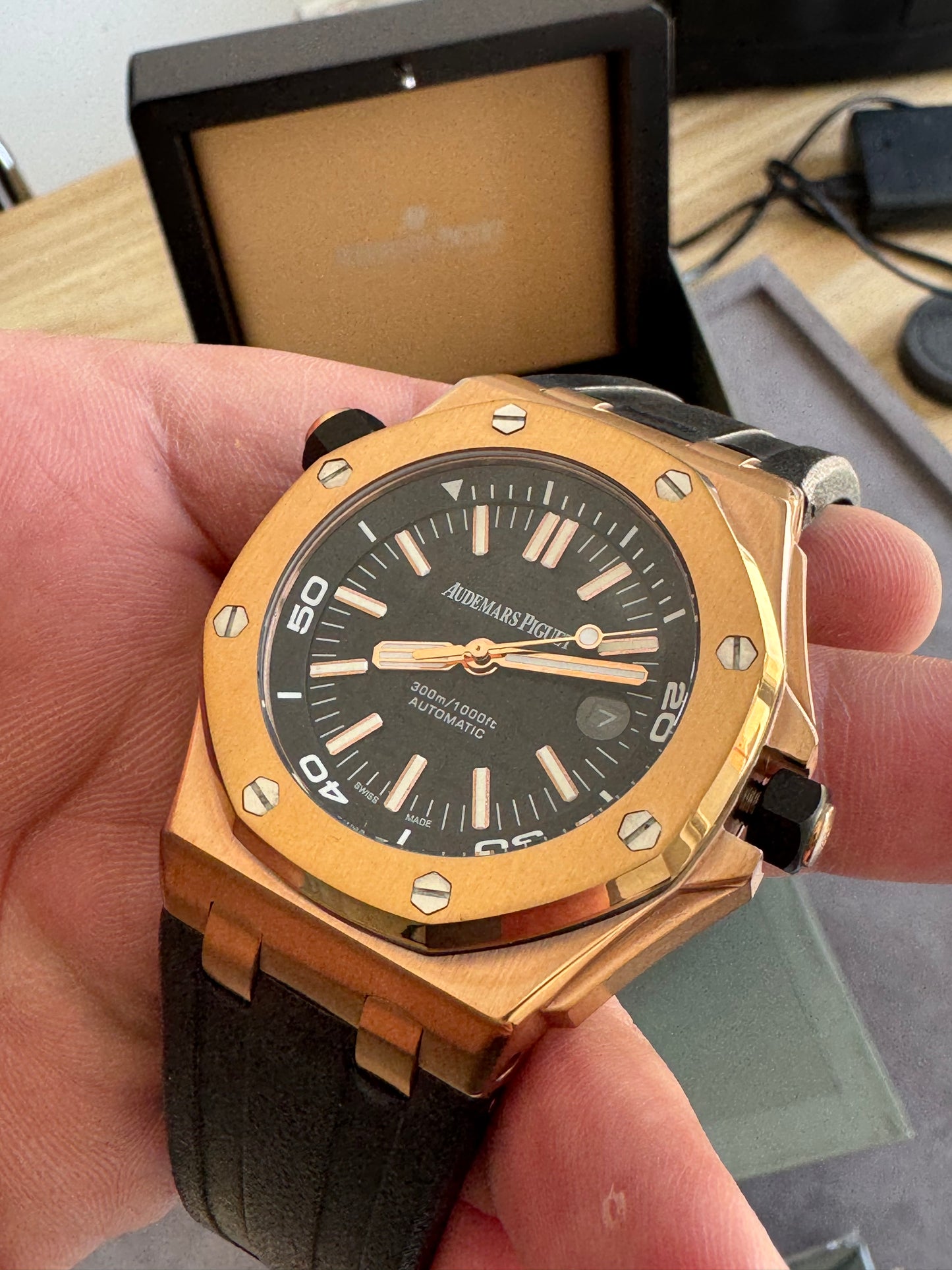 AP OFFSHORE- رويال اوك اوفشور طبق الاصل