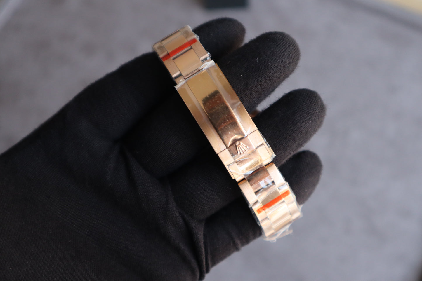 (40 mm) السعر بالدينار الاردني 350 دينار - رولكس دايتونا ماربل روز جولد