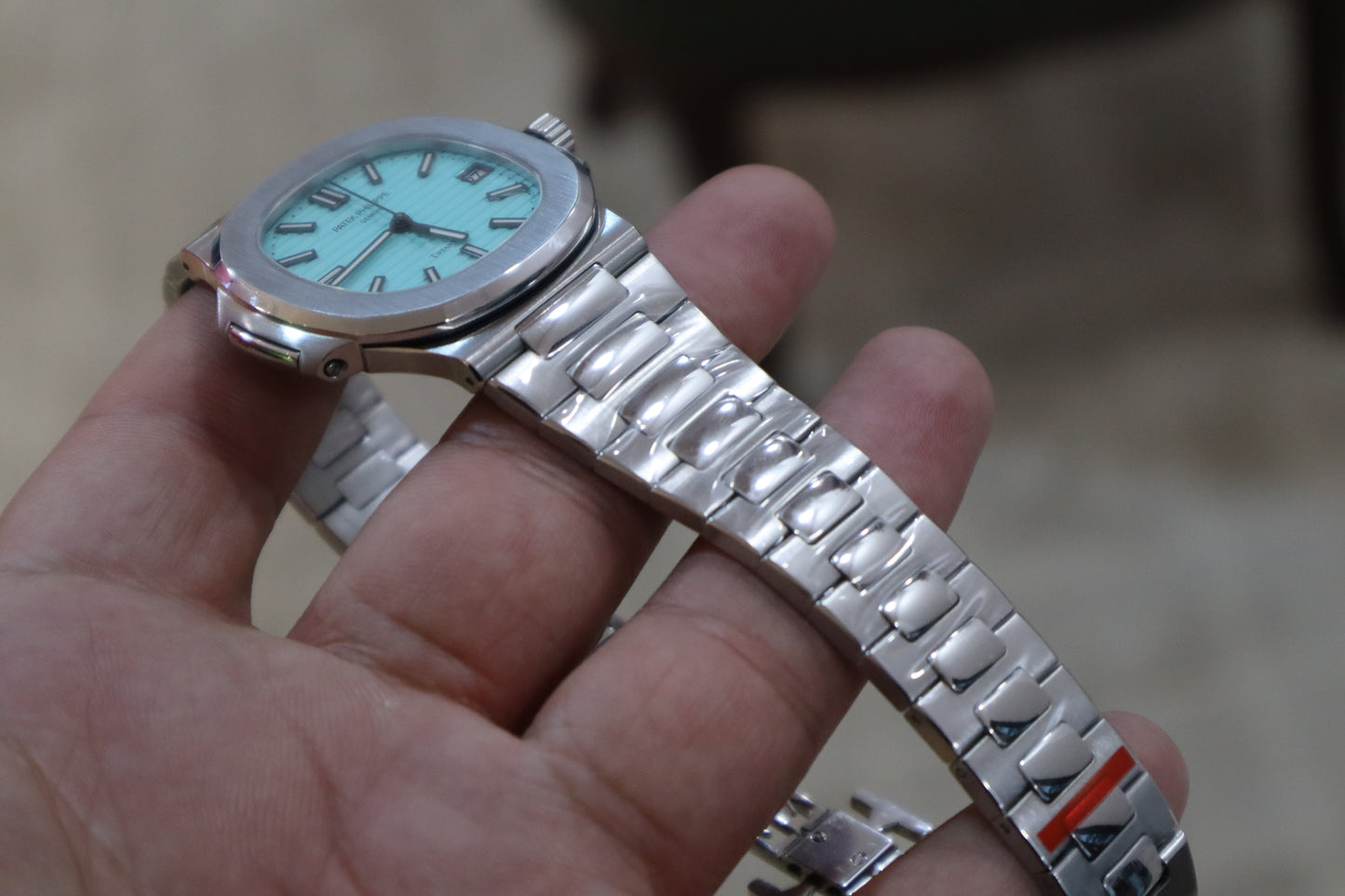 PATEK PHILIPPE 5711 - باتيك فيليب باتيك تيفاني اعلى كواليتي طبق الأصل  (السعر بالاردني 600دينار واصلة لعمان)