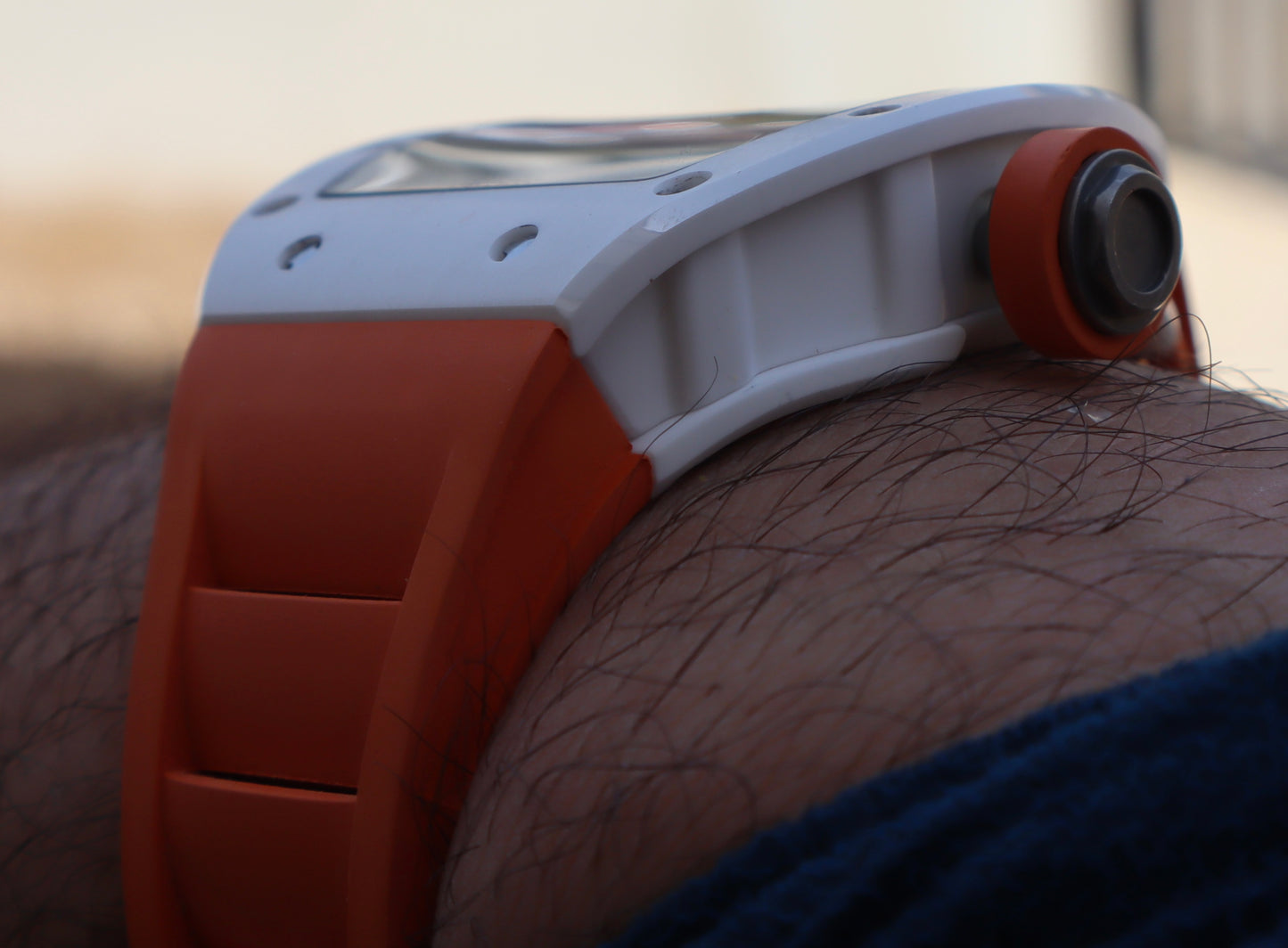 ريتشارد ميل بوبا واتسون أورانج - كلين طبق الأصل ماكينة سويسري