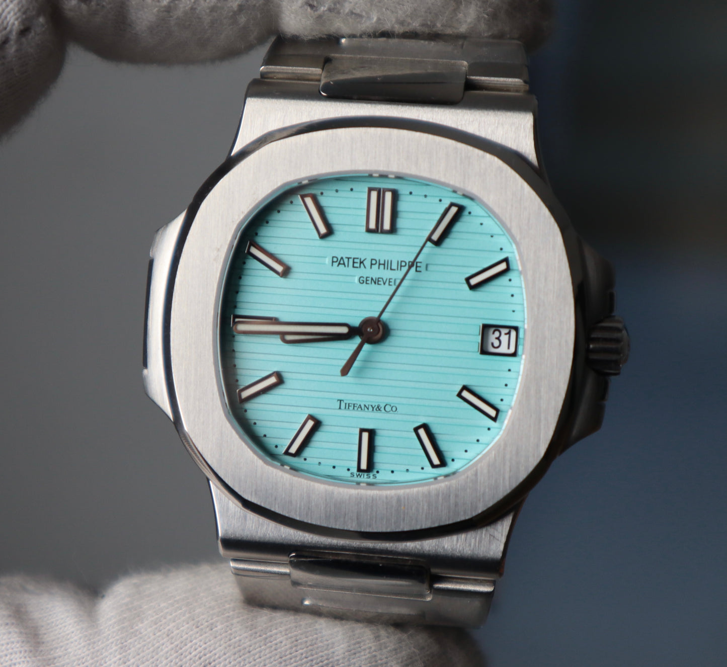 PATEK Philippe Tiffany CLEAN - تيفاني نسبة تطابق عالية جدا لا تفرق مكينة تصميم سويسري