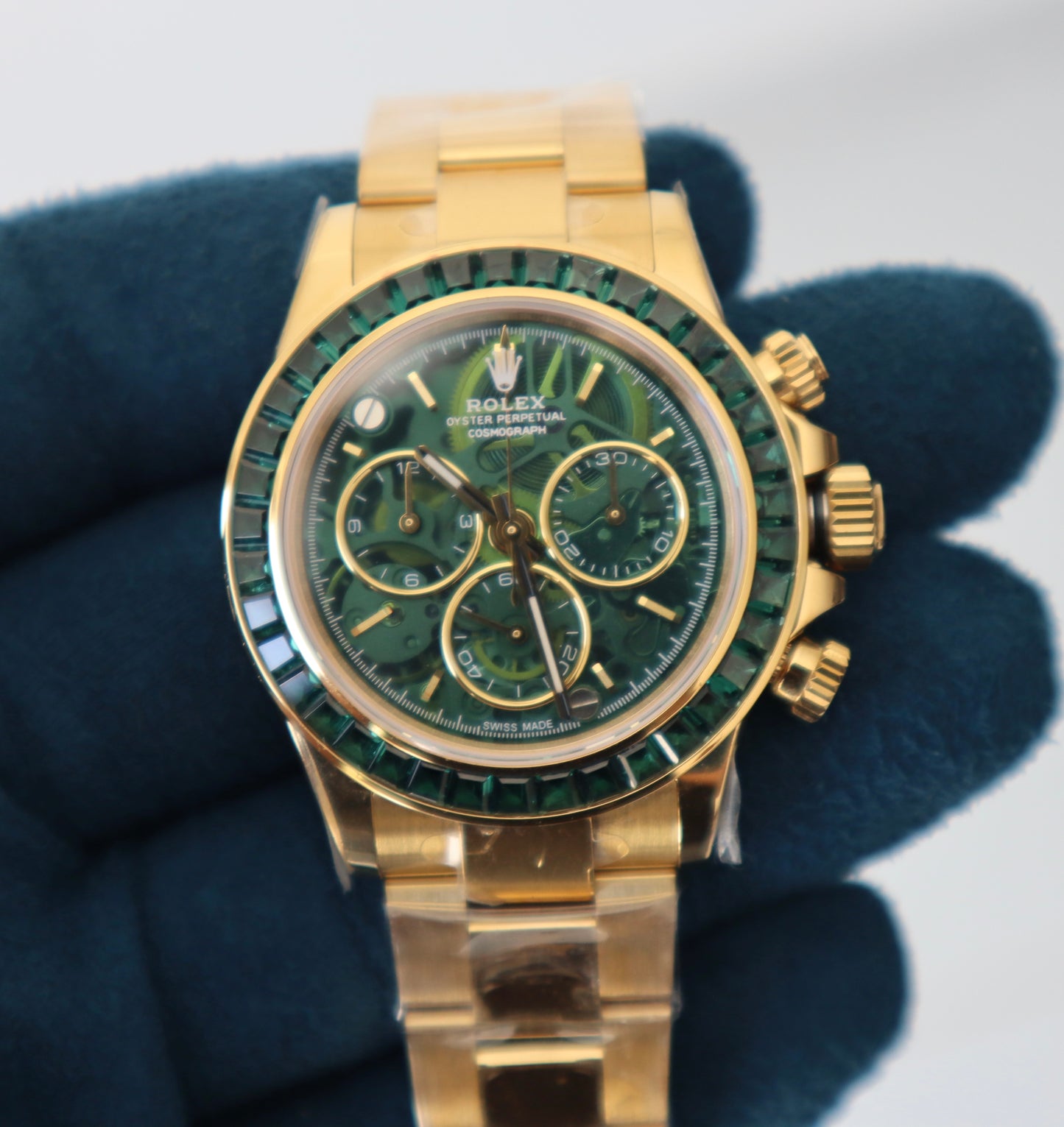 Rolex Daytona Yellow Gold Ruby - رولكس دايتونا ذهب اصفر ياقوت اخضر طبق الأصل ماكينة سويسري نادرة جداً