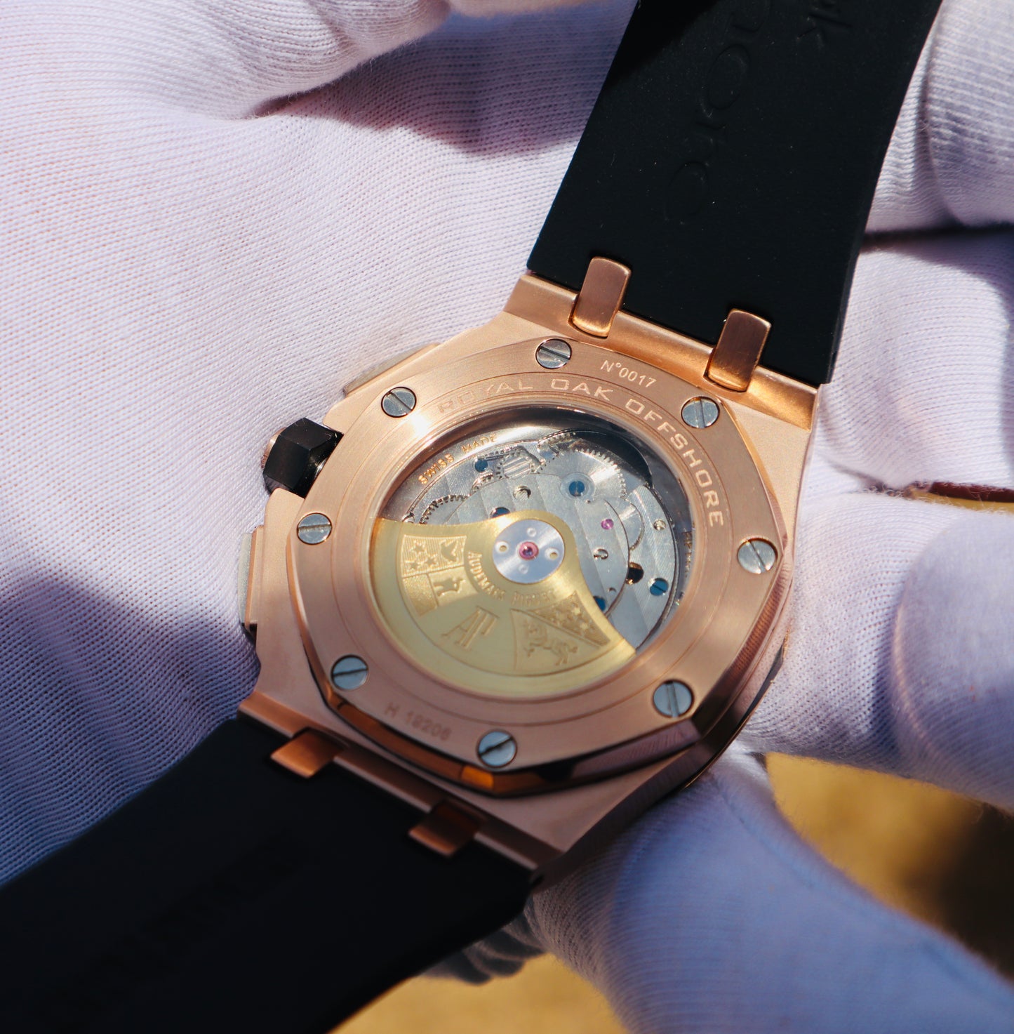 AP ROYAL OAK OFFSHORE- اوديمارس اوف شور كرونوجراف  قطعة واحدة اصدار نادر طبق الأصل