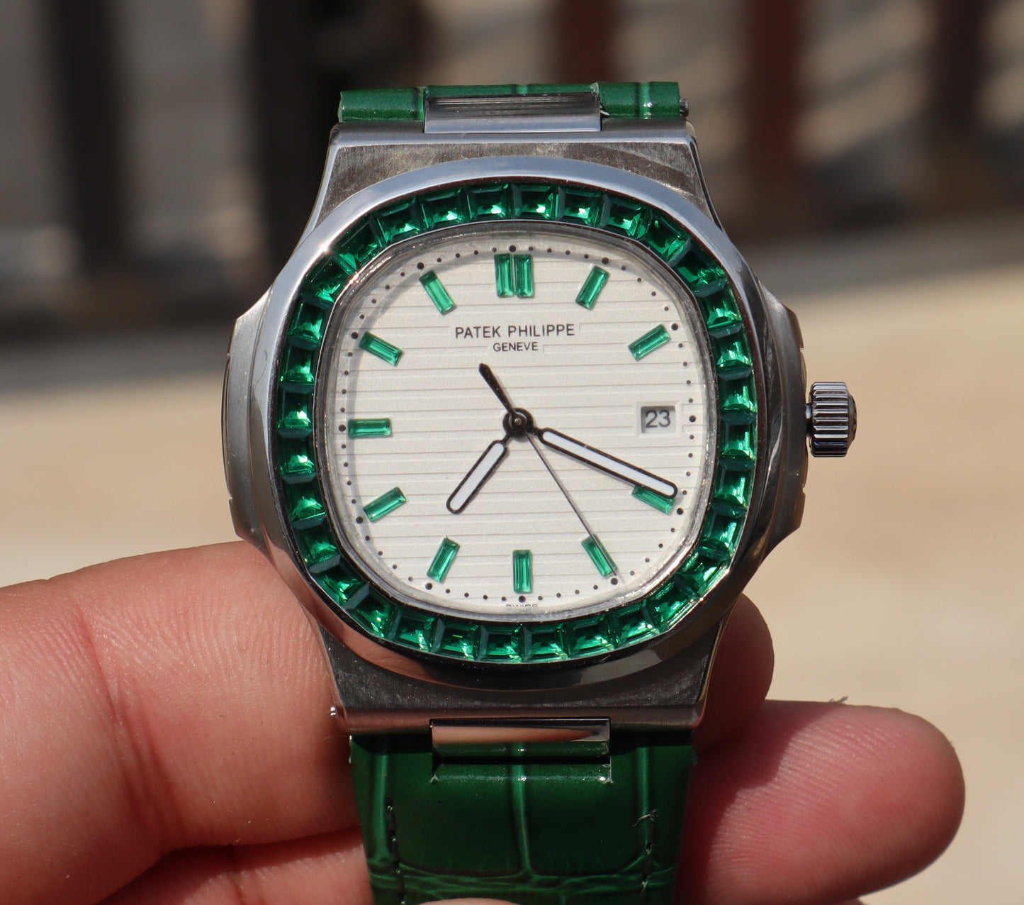 PATEK PHILIPPE RUBY - باتيك فيليب جرين روبي حبة وحدة فقط