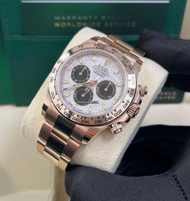 (40 mm) السعر بالدينار الاردني 350 دينار - رولكس دايتونا ماربل روز جولد