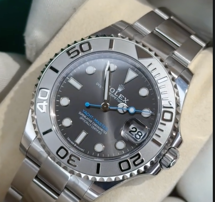40 mm رولكس يخت ماستر ستانلس ستيل وبلاتينيوم