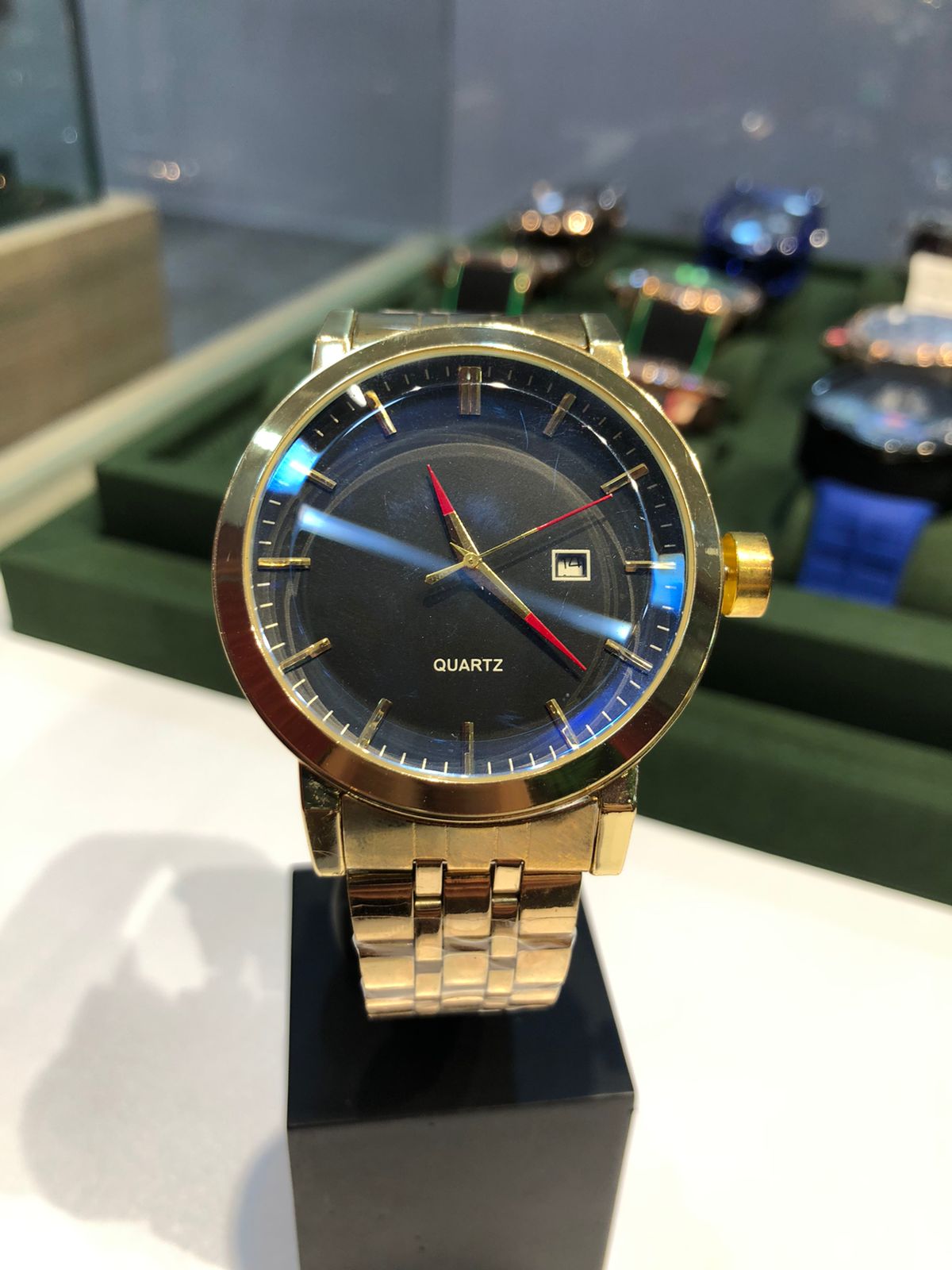 GOLDEN QUATRZ WATCH : ساعة كوارتتز ذهبية