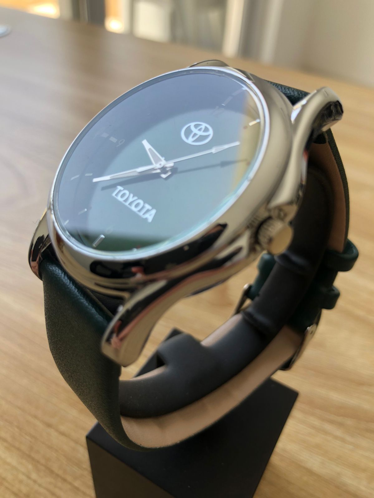 TOYOTA WATCH : ساعة تويوتا