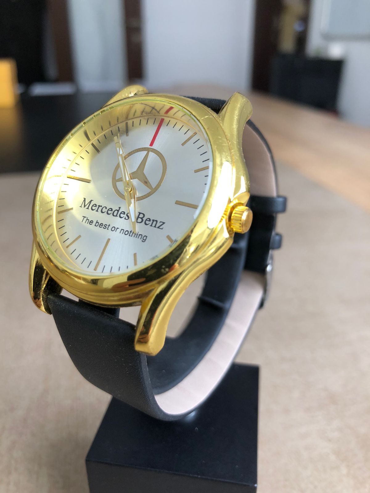 GOLDEN MERCEDES WATCH : ساعة مرسيدس ذهبية