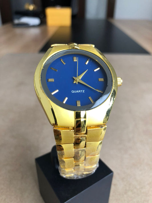GOLDEN BLUE QUARTZ WATCH : ساعة كوارتز ذهبية زرقاء