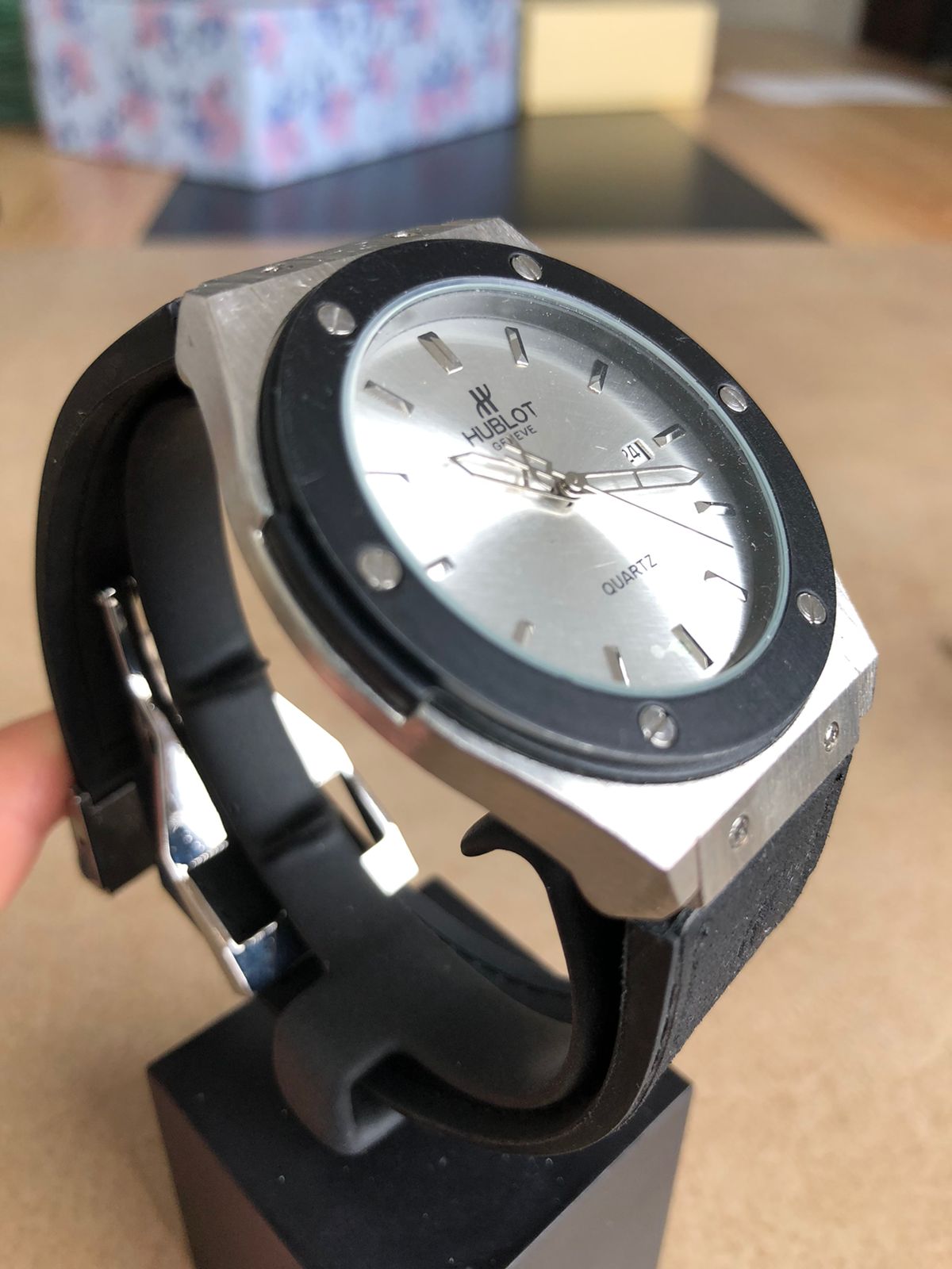 SILVER HUBLOT WATCH : ساعة هوبلوت  فضي