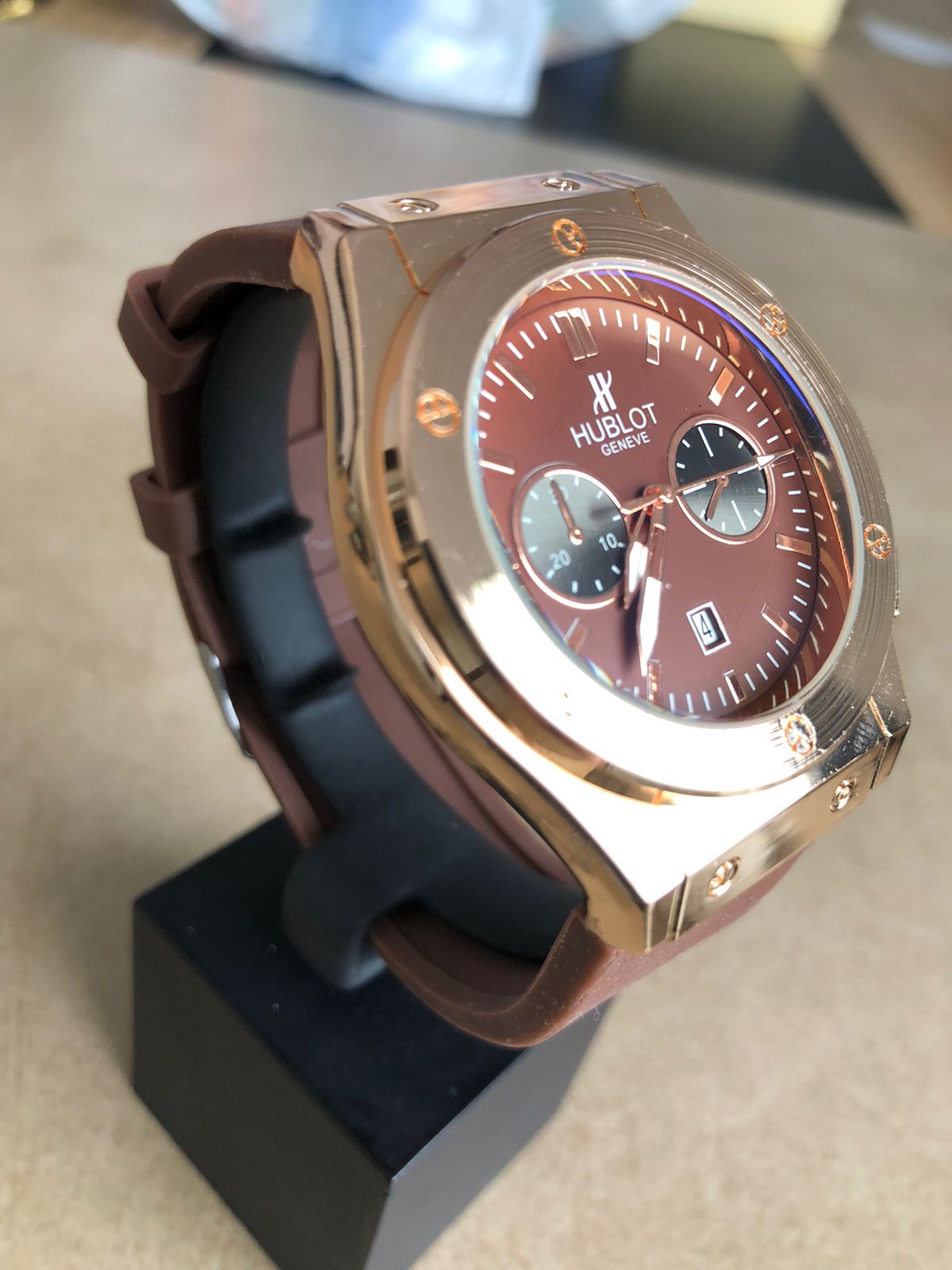 HUBLOT WATCH 2 : ساعة هوبلوت
