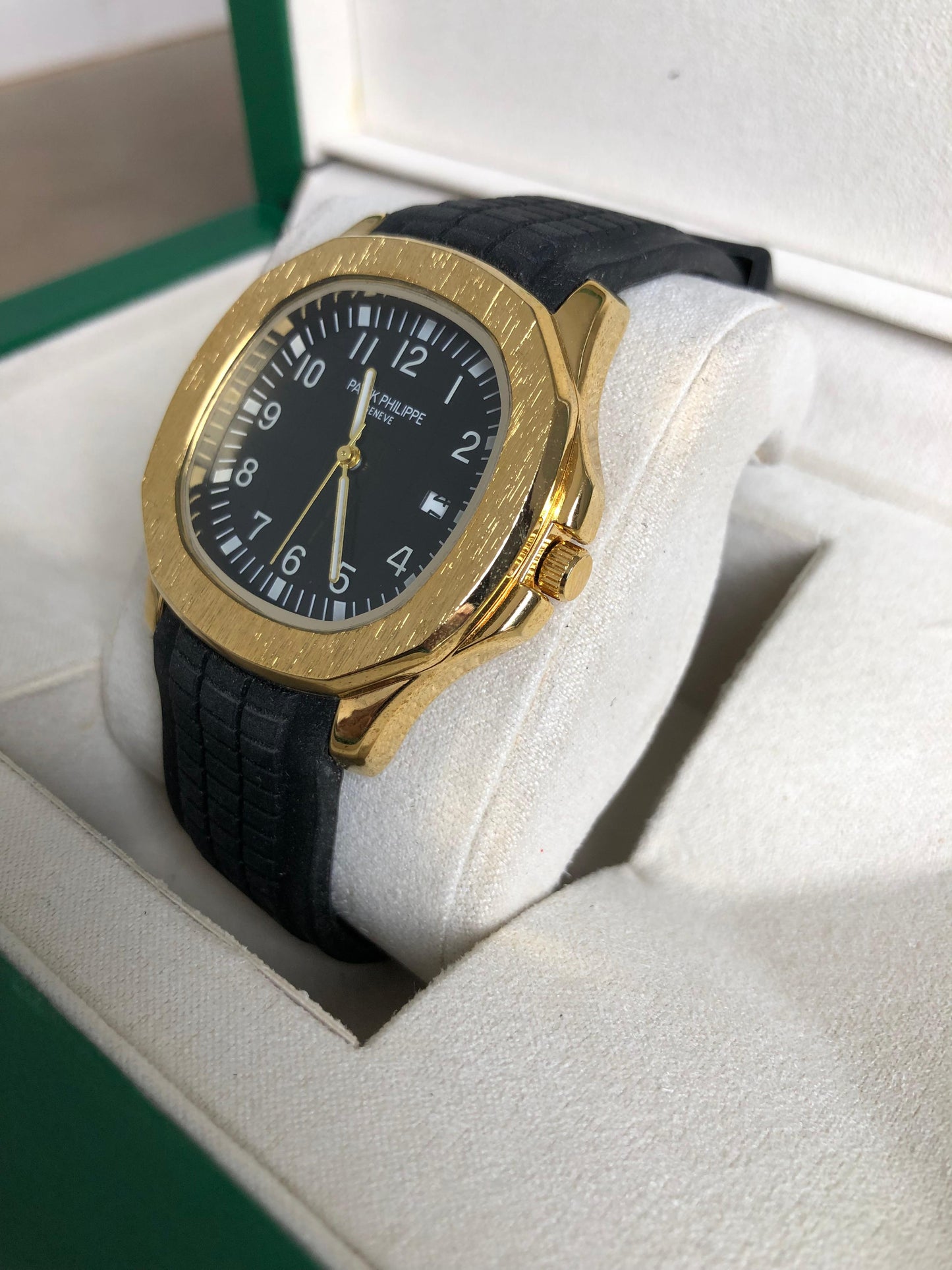 PATEK PHILIPPE WATCH : ساعة باتيك فيليب  جولد