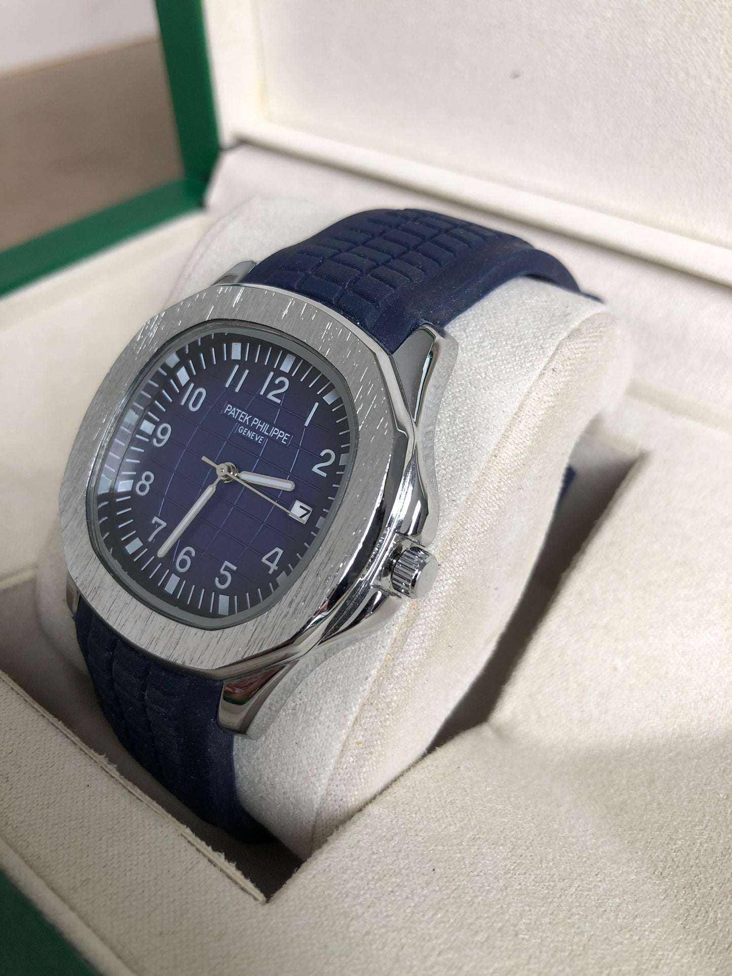 PATEK PHILIPPE WATCH : ساعة باتيك فيليب ازرق فضي
