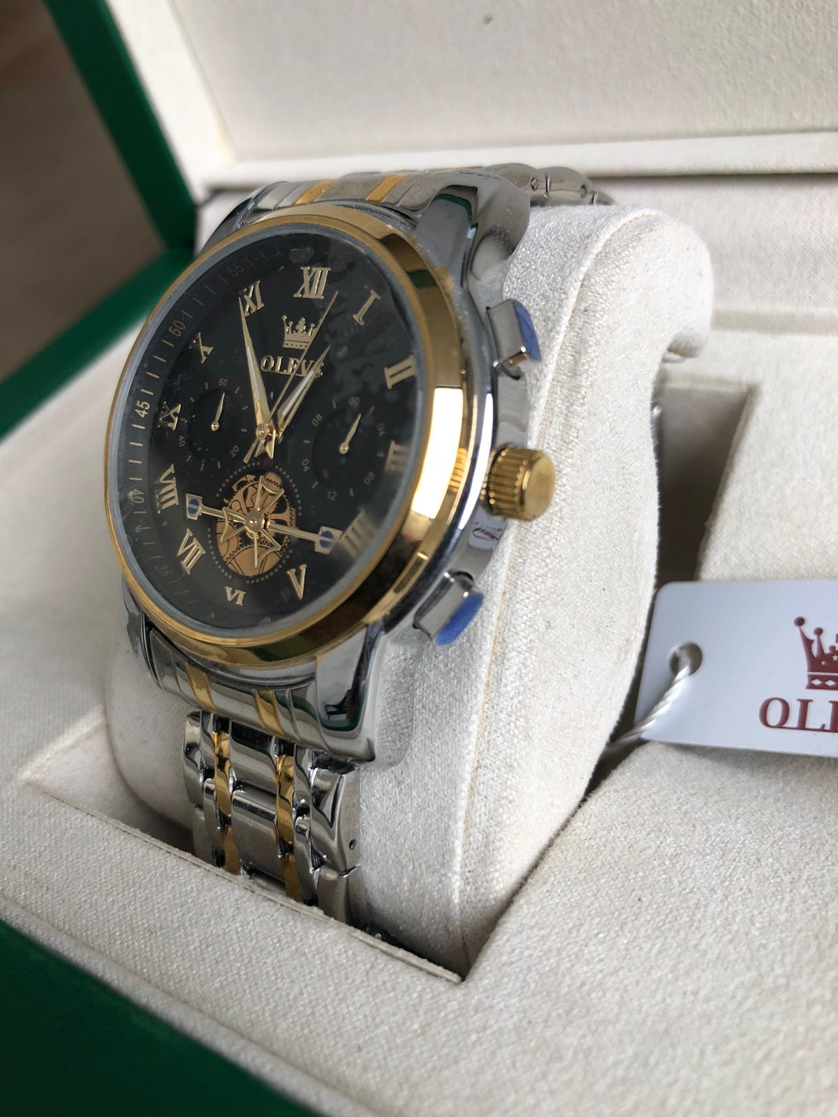 OLEVS WATCH 3  :   ساعة اوليفز فضي ذهبي
