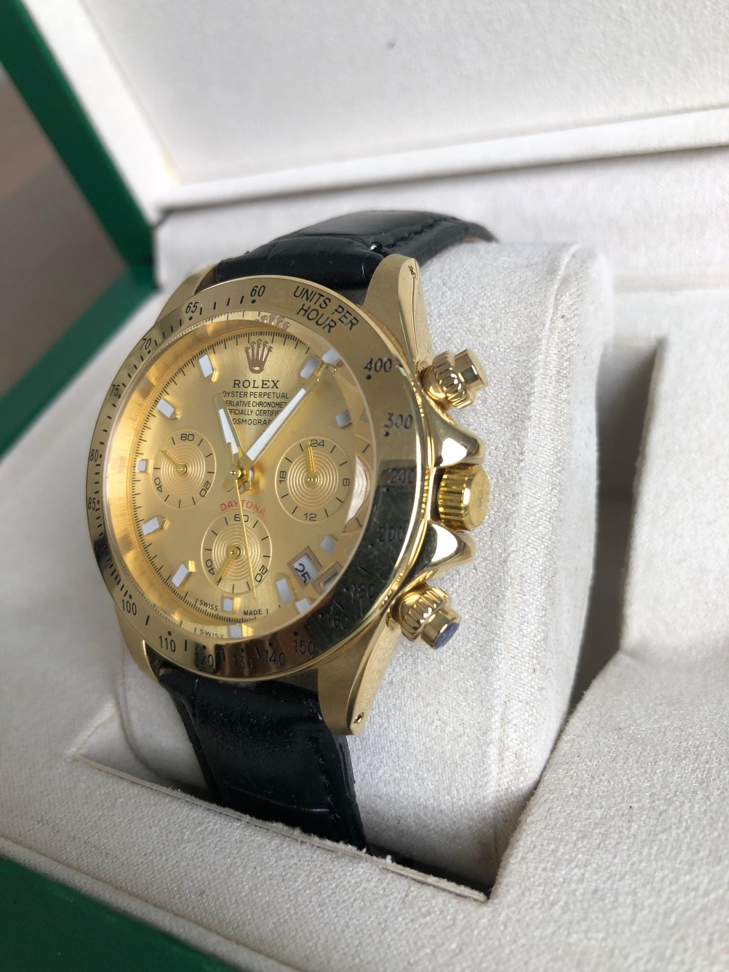 ROLEX WATCH   :  ساعة رولكس ذهي اسود
