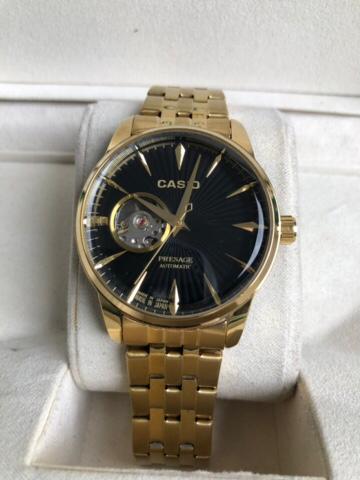 CASIO WATCH   :  ساعة كاسيو ذهبي